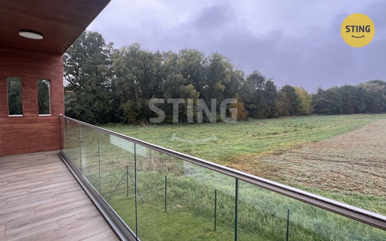 Pronájem bytu 3+kk 79 m² - foto 5