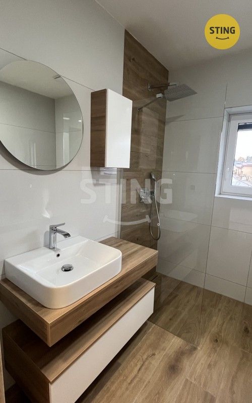 Pronájem bytu 3+kk 79 m² - foto 12