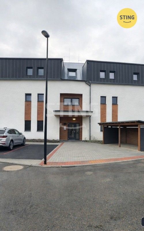 Pronájem bytu 3+kk 79 m² - foto 21