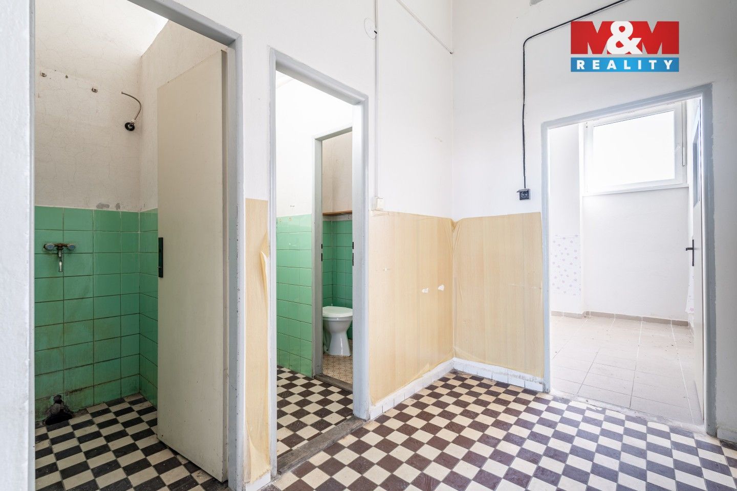 Prodej komerčního prostoru 1200 m² - foto 13