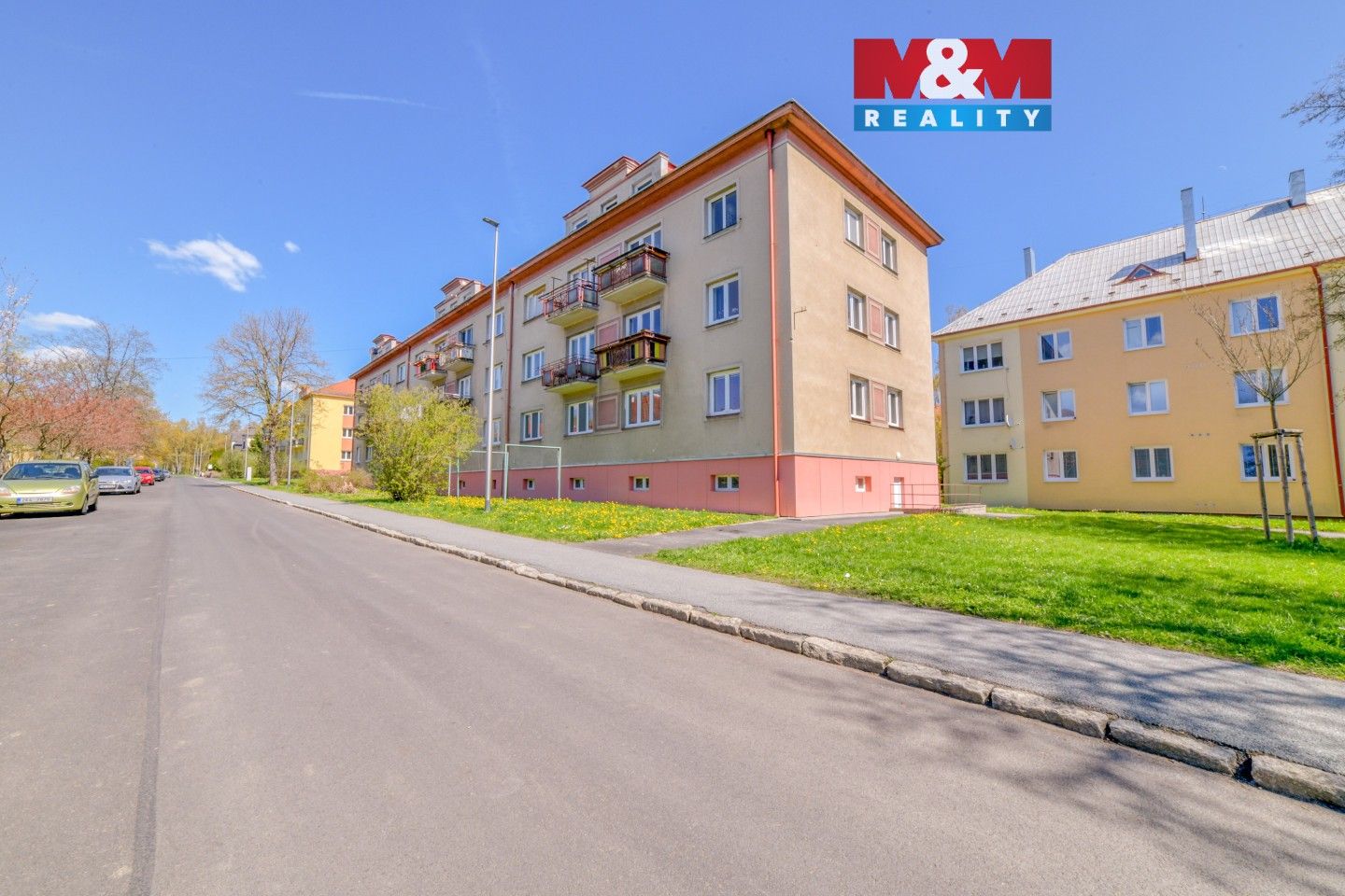 Prodej bytu 3+kk 77 m² - foto 1