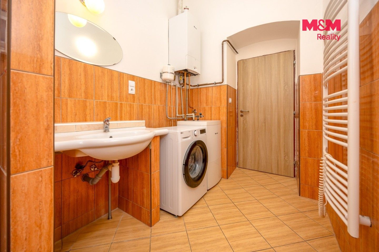 Pronájem bytu 4+kk 180 m² - foto 3