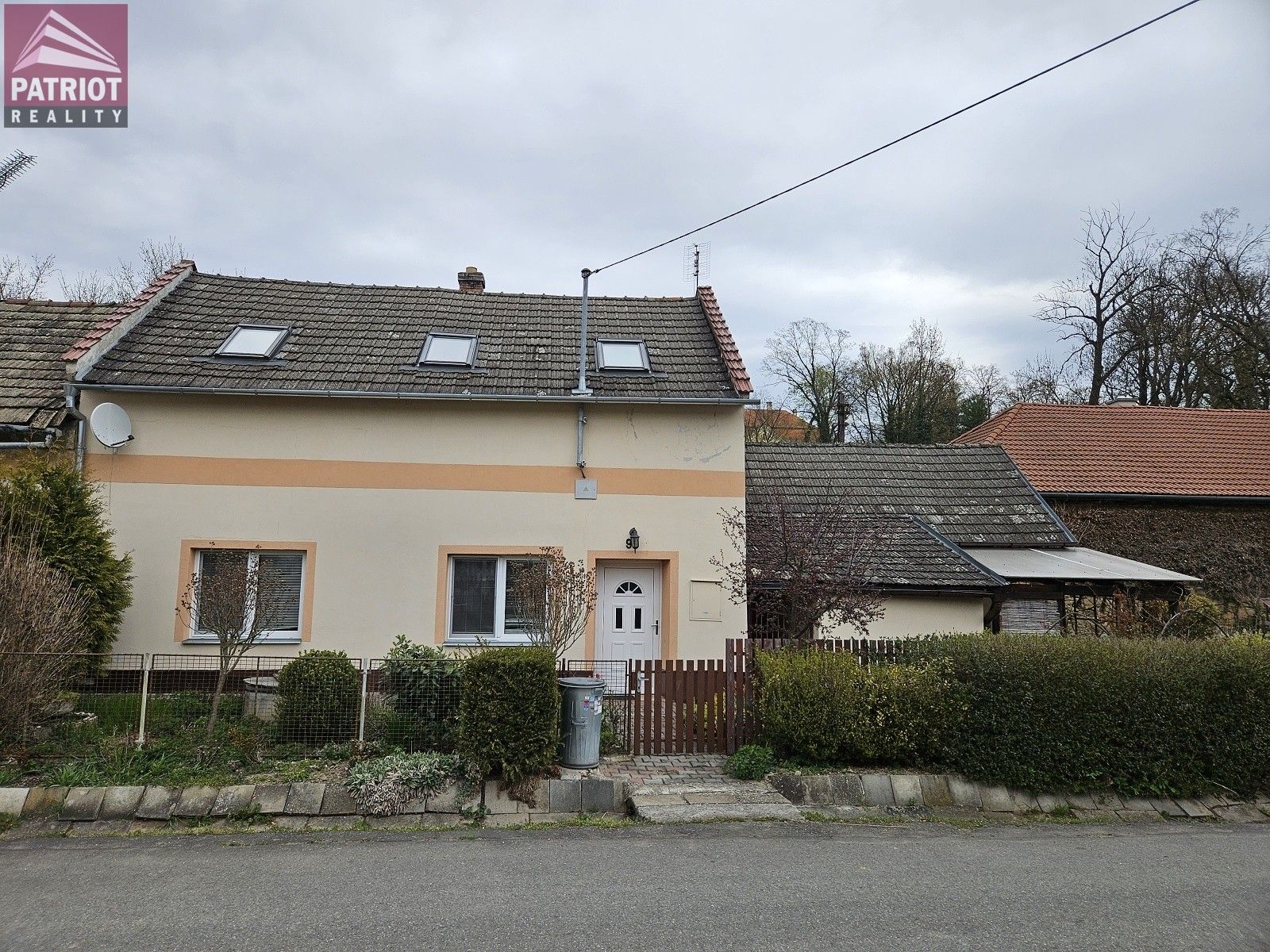 Prodej domu 80 m² - foto 1