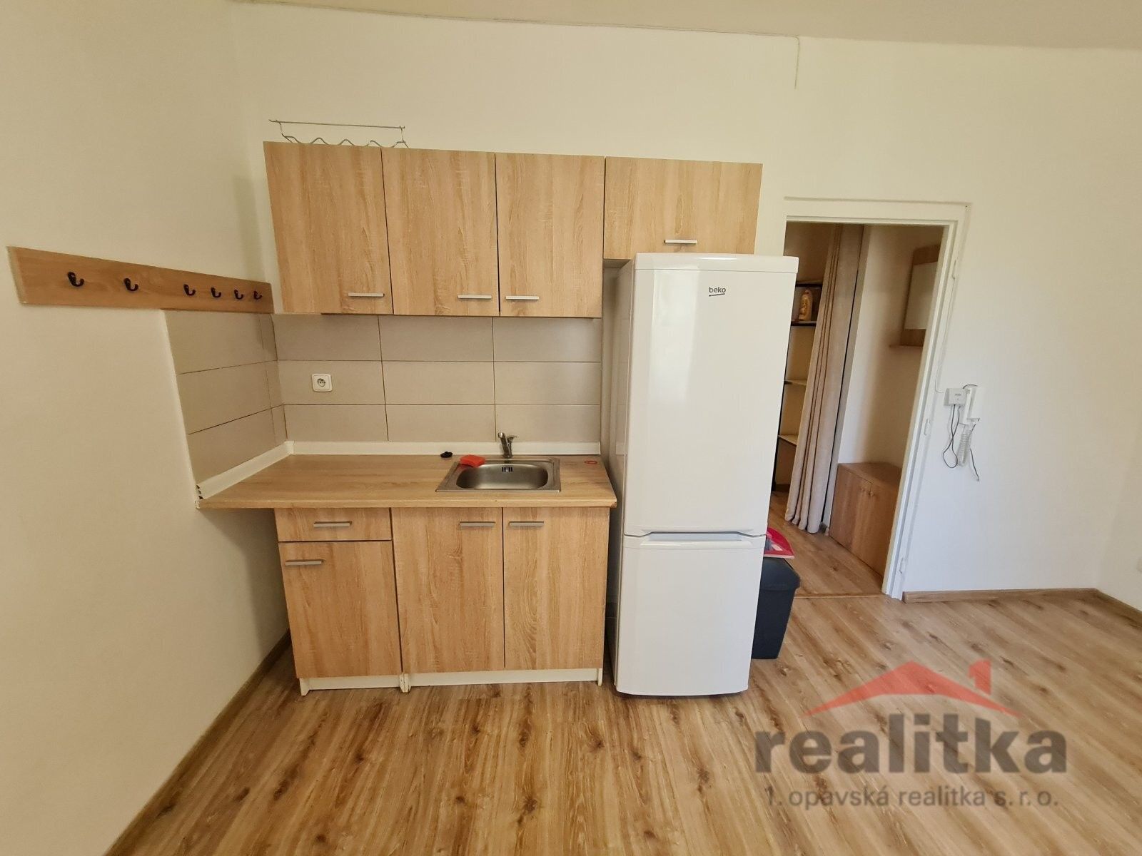 Pronájem bytu 1+kk 22 m² - foto 3