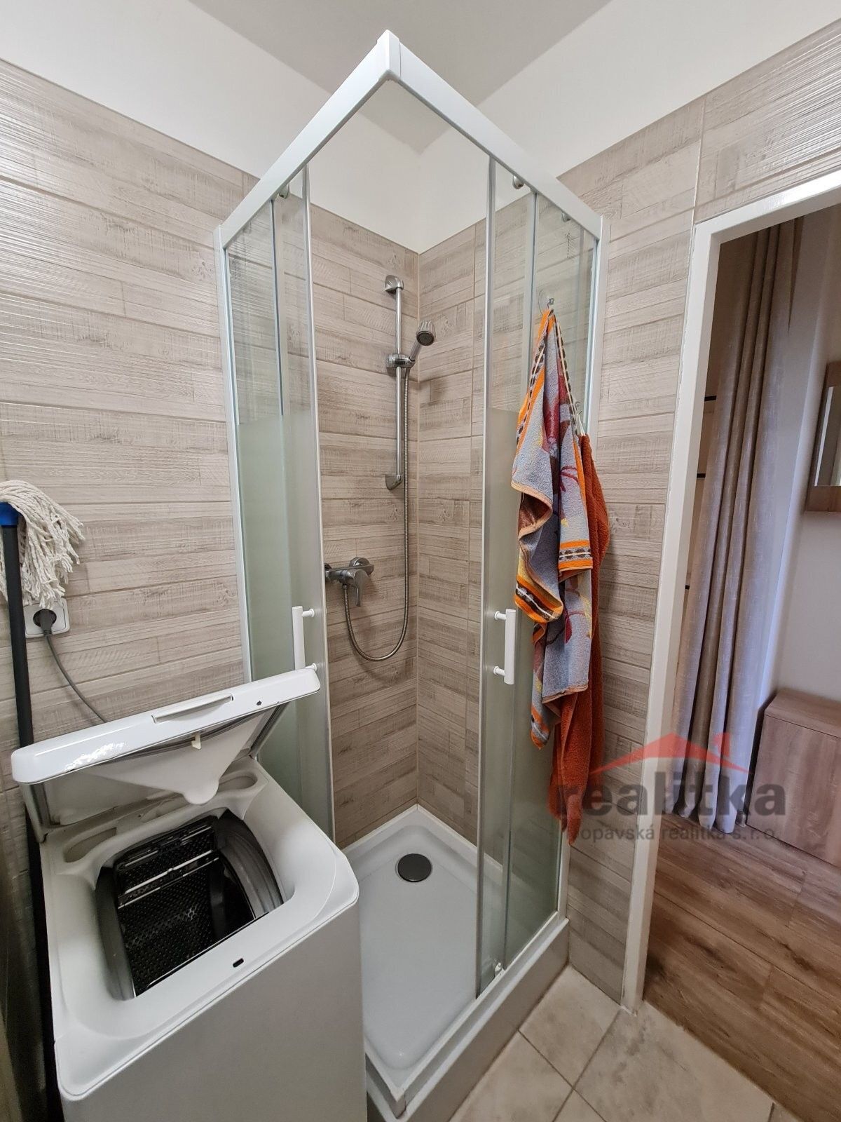Pronájem bytu 1+kk 22 m² - foto 5