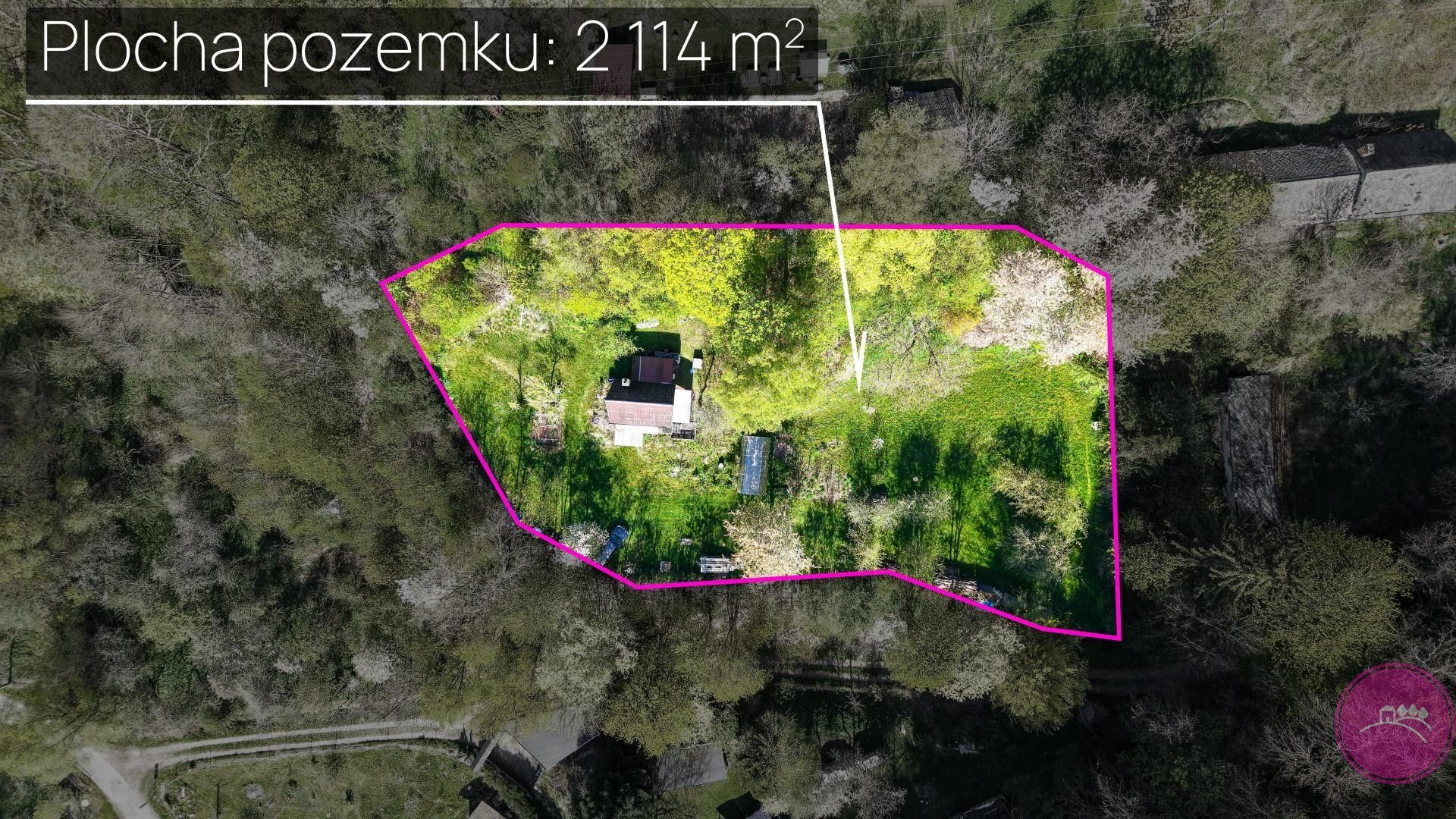 Prodej pozemku 2114 m² - foto 1