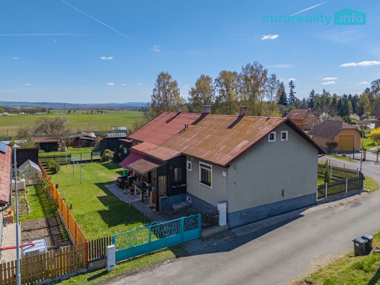 Prodej domu 70 m² - foto 1
