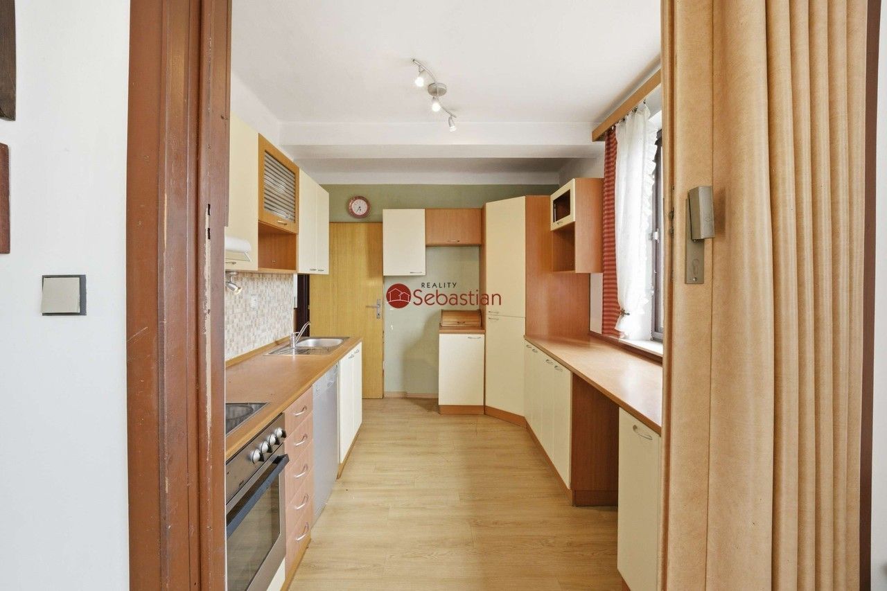 Prodej domu 300 m² - foto 6