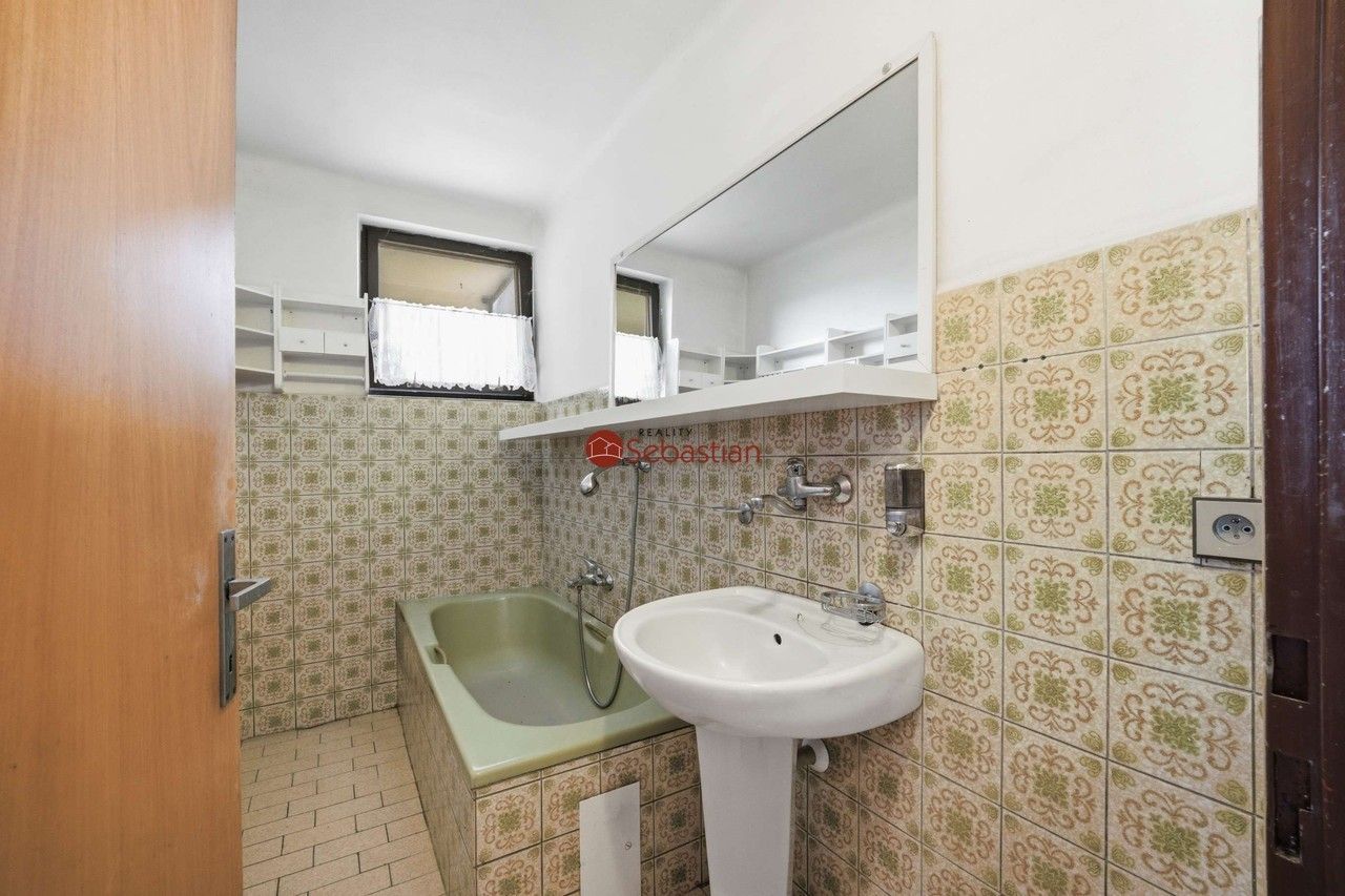 Prodej domu 300 m² - foto 12