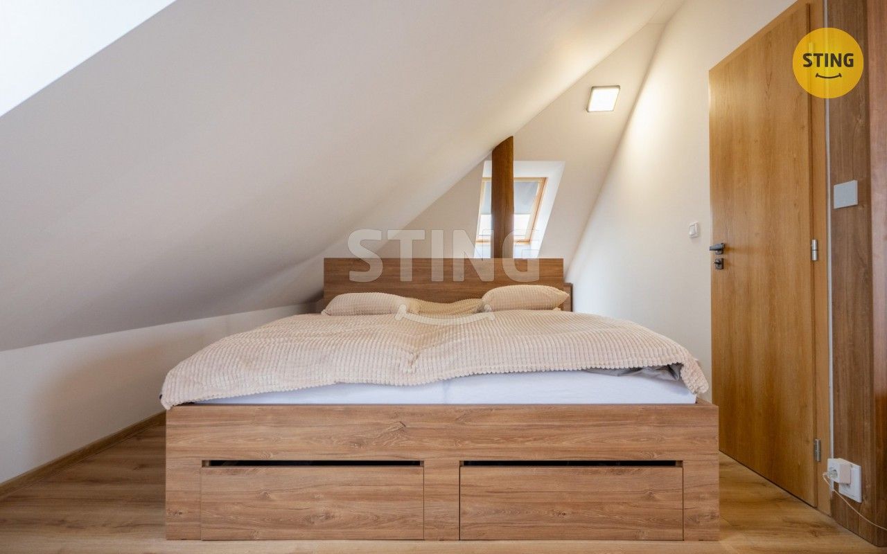 Prodej bytu 2+kk 92 m² - foto 9