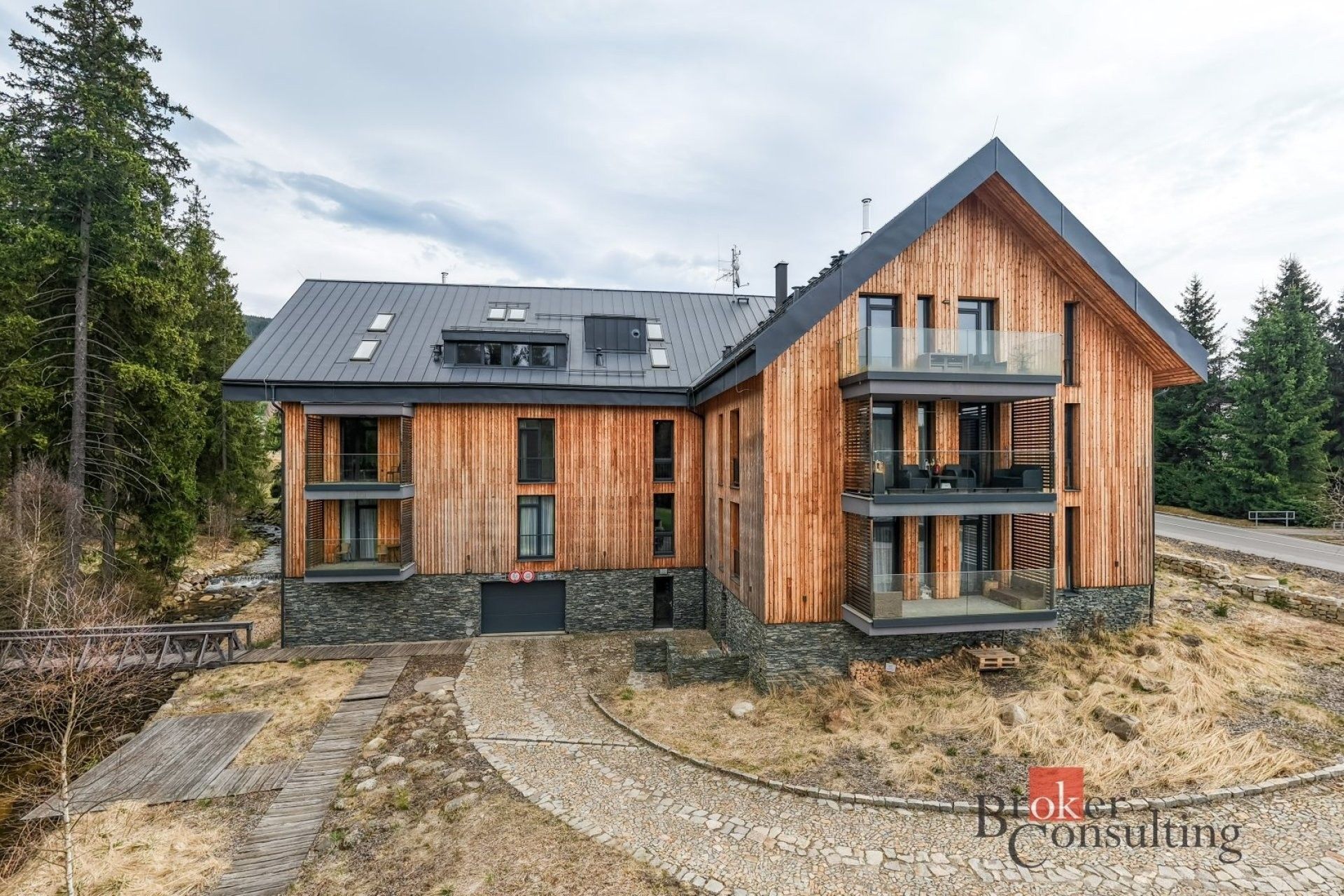 Prodej bytu 223 m² - foto 3