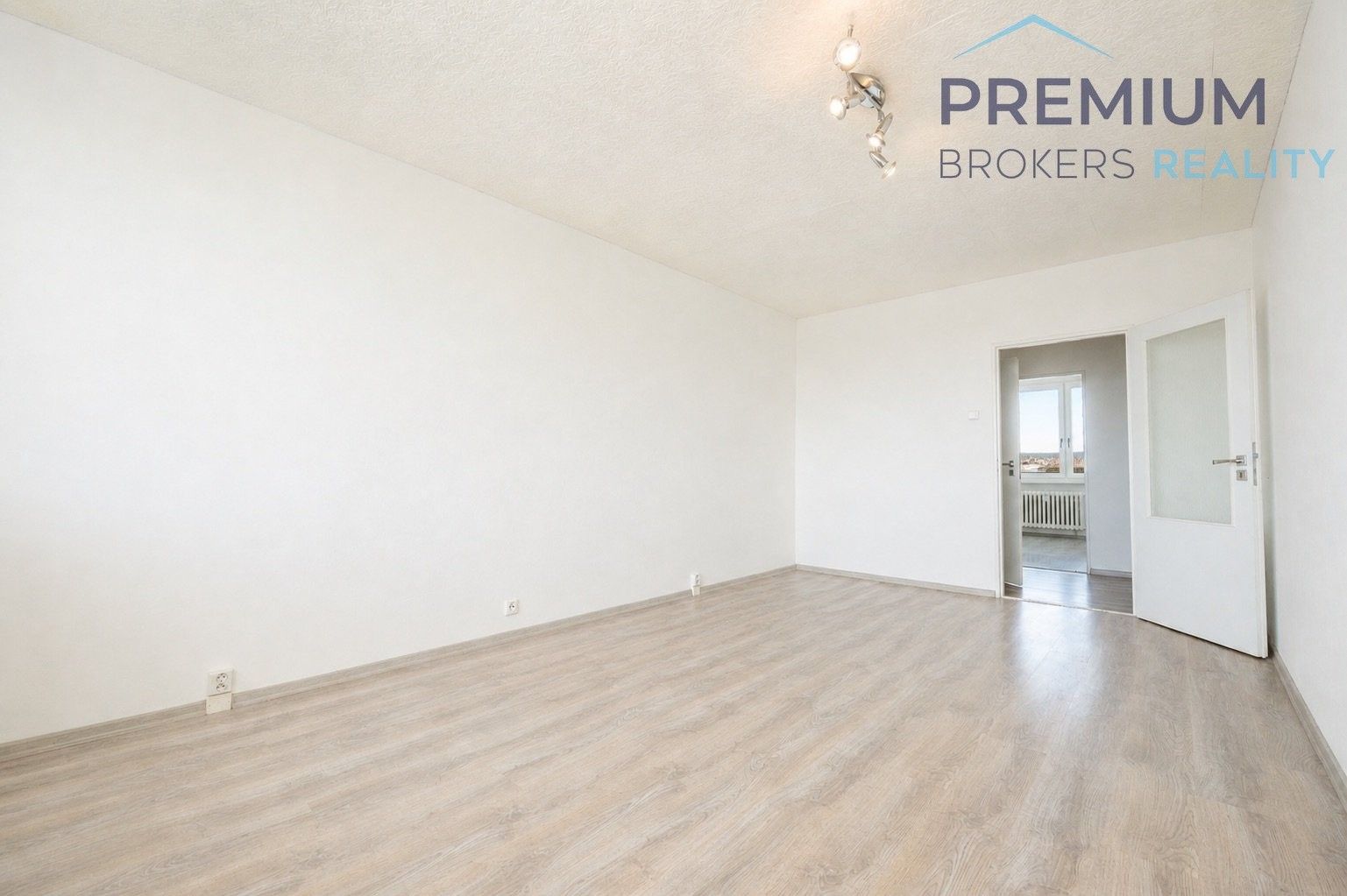 Prodej bytu 3+1 65 m² - foto 2