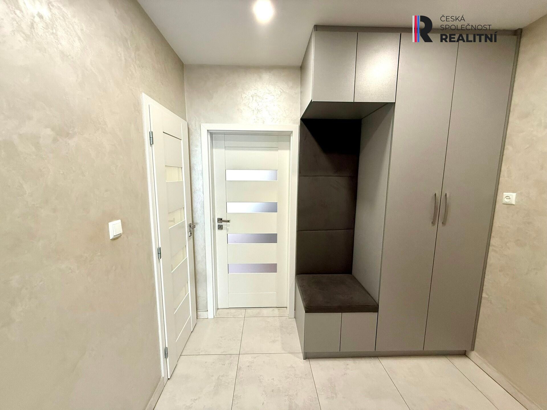 Prodej bytu 2+1 60 m² - foto 6