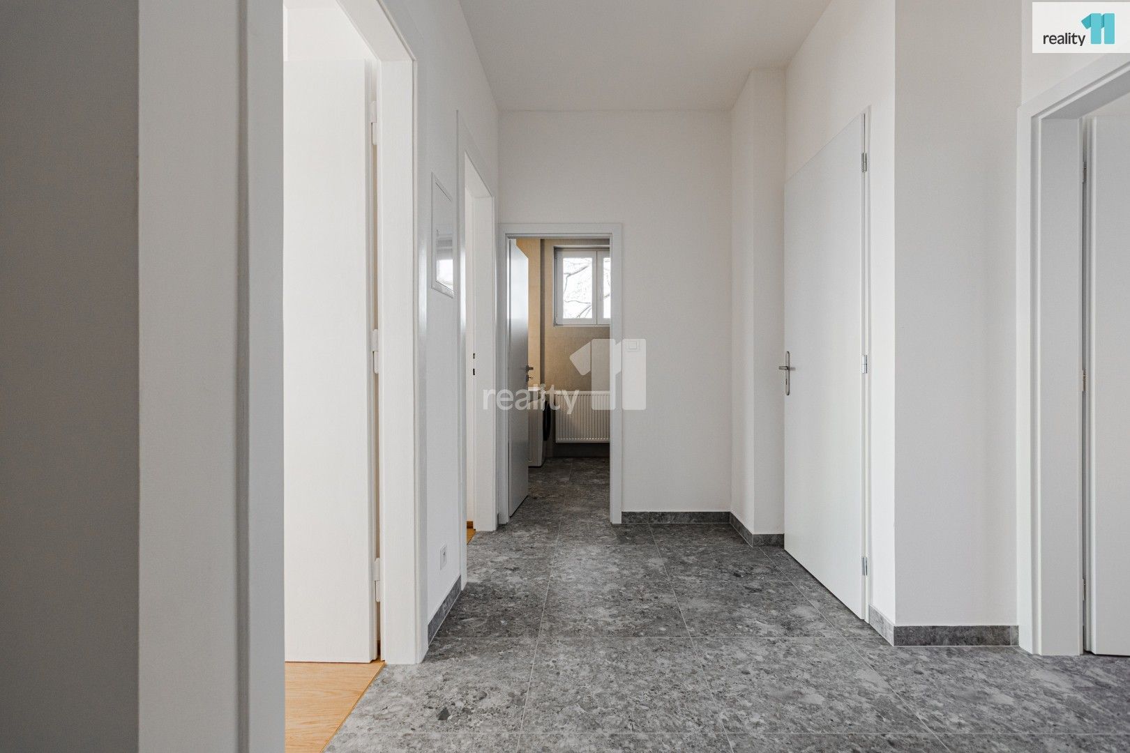 Pronájem nemovitosti 20 m² - foto 4