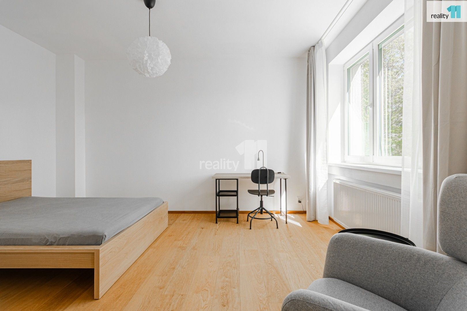 Pronájem nemovitosti 20 m² - foto 1