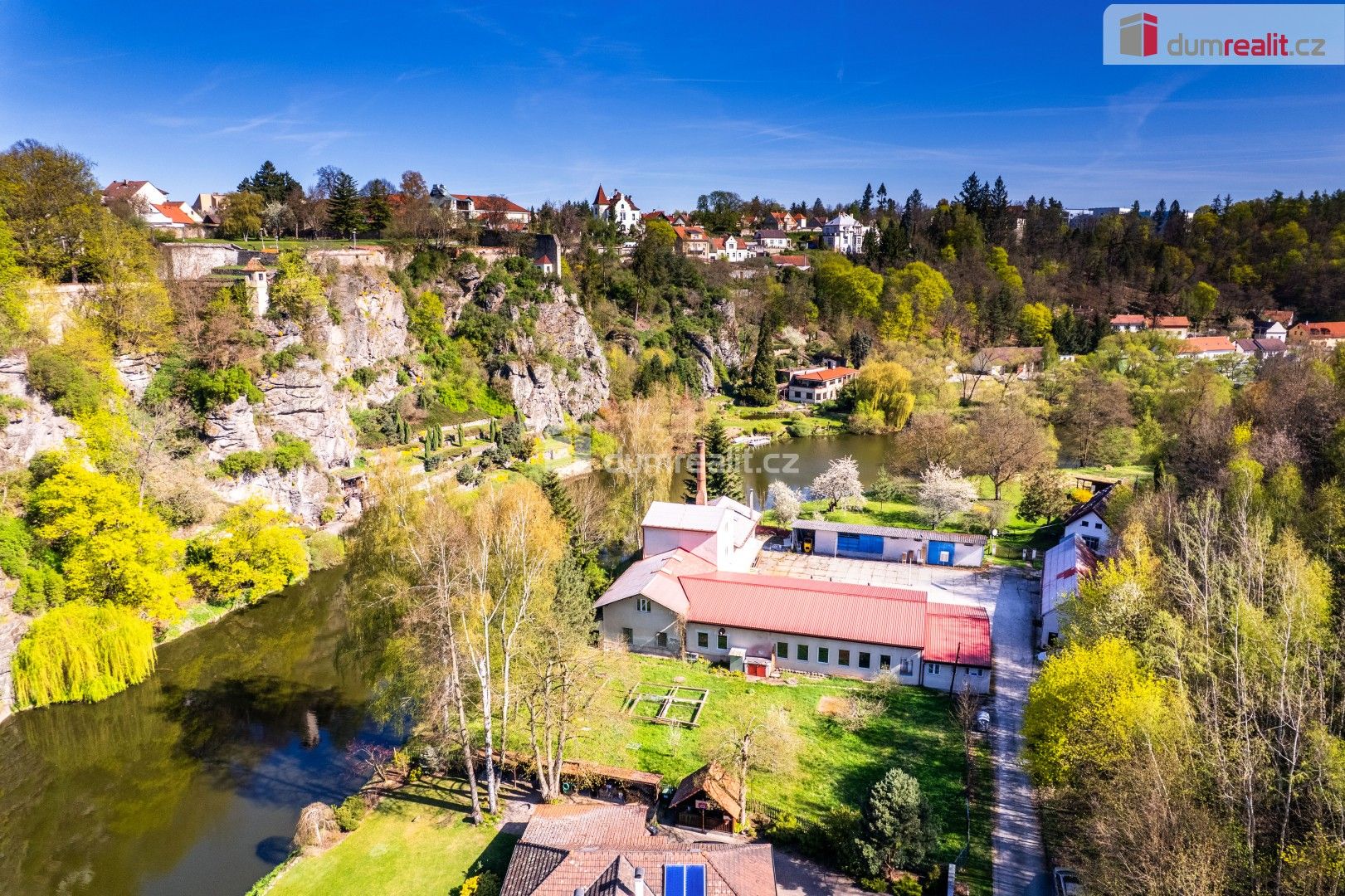 Prodej komerčního prostoru 3615 m² - foto 13