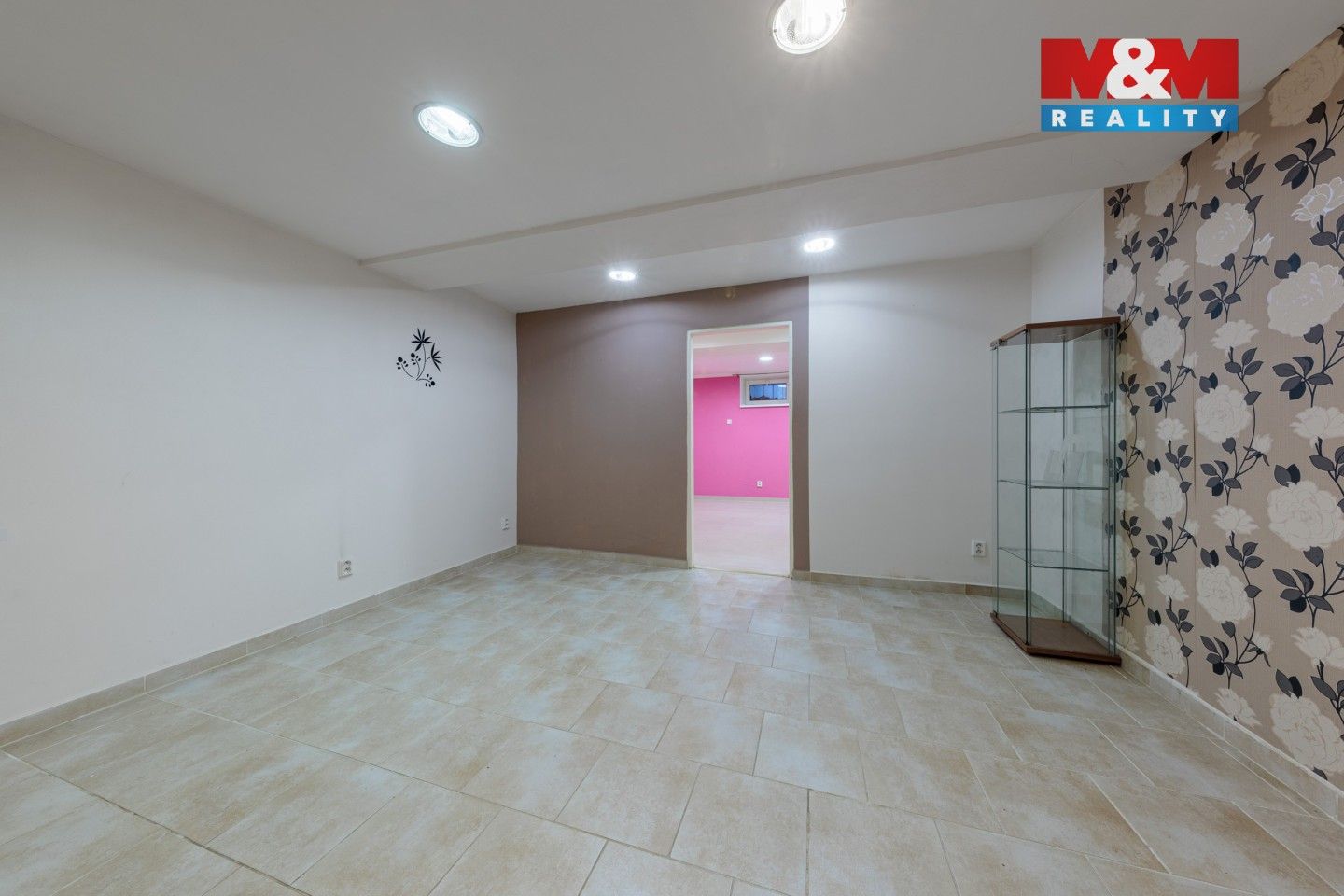 Prodej komerčního prostoru 147 m² - foto 8