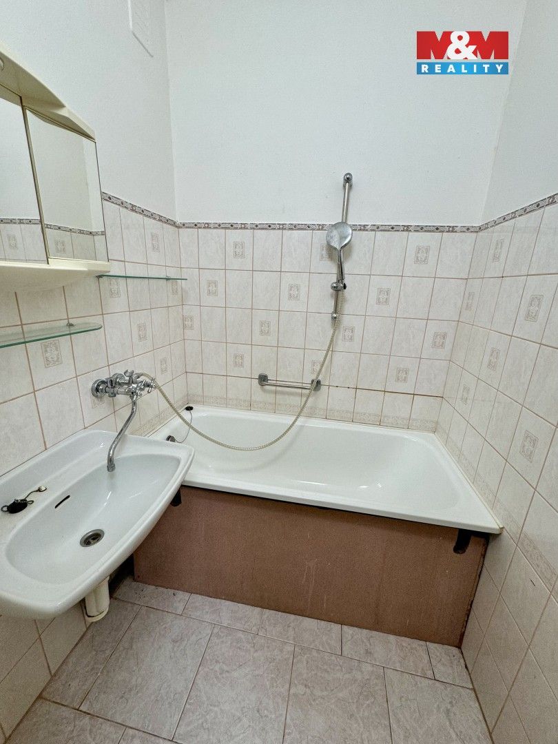 Pronájem bytu 2+1 55 m² - foto 6