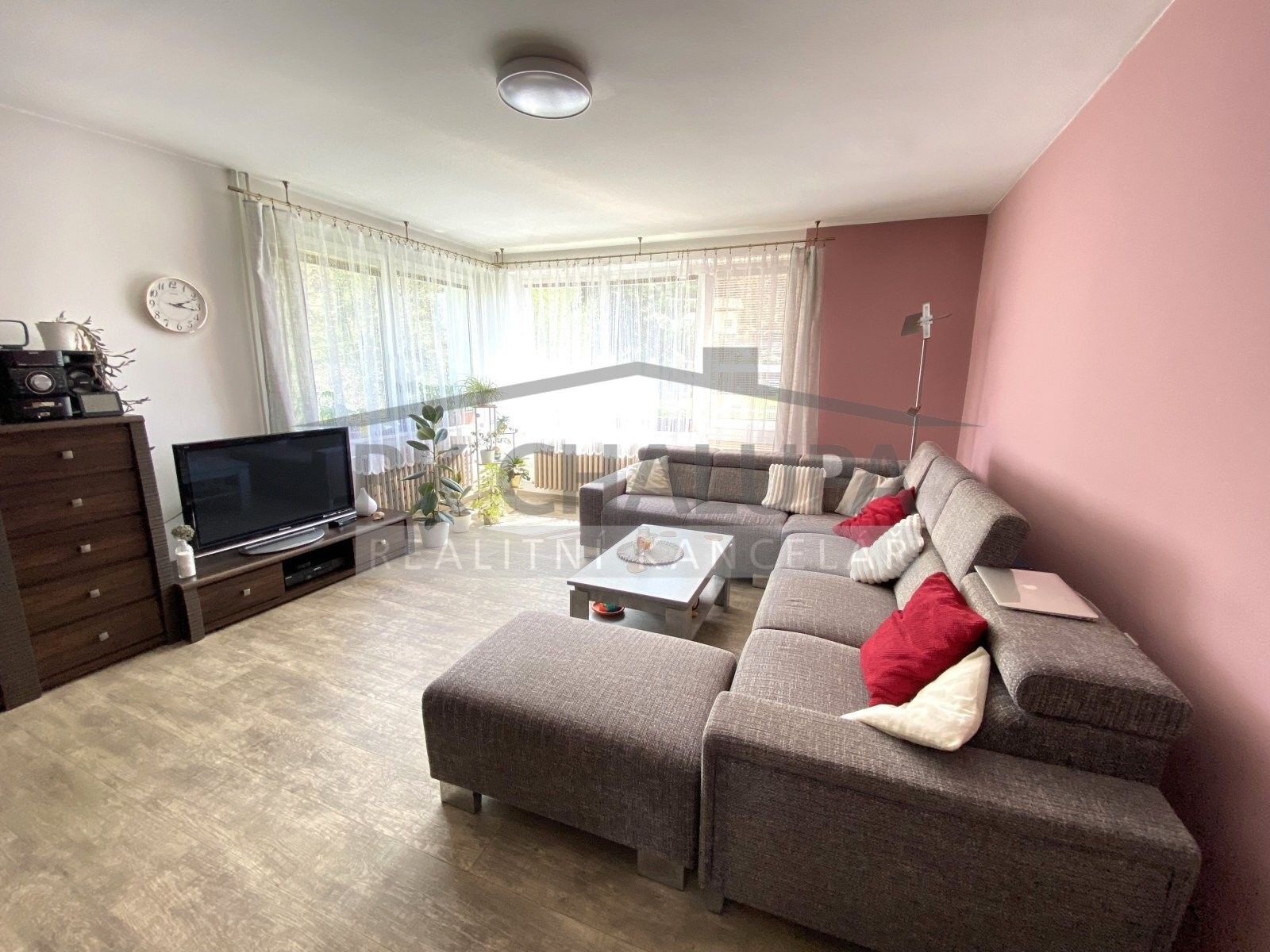 Prodej domu 300 m² - foto 13