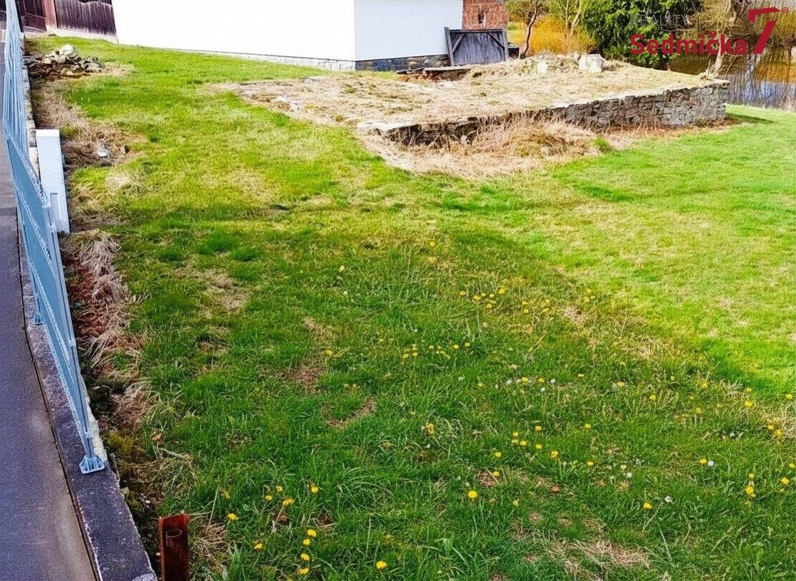 Prodej pozemku 1320 m² - foto 4