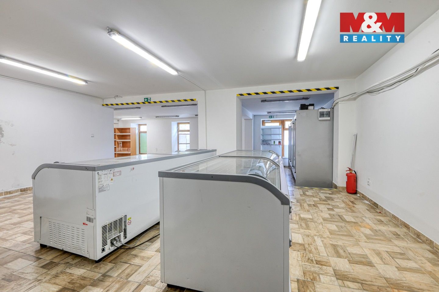 Pronájem komerčního prostoru 220 m² - foto 8