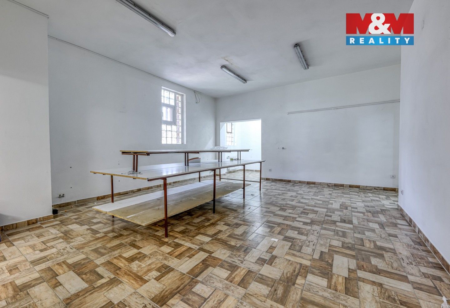 Pronájem komerčního prostoru 220 m² - foto 10