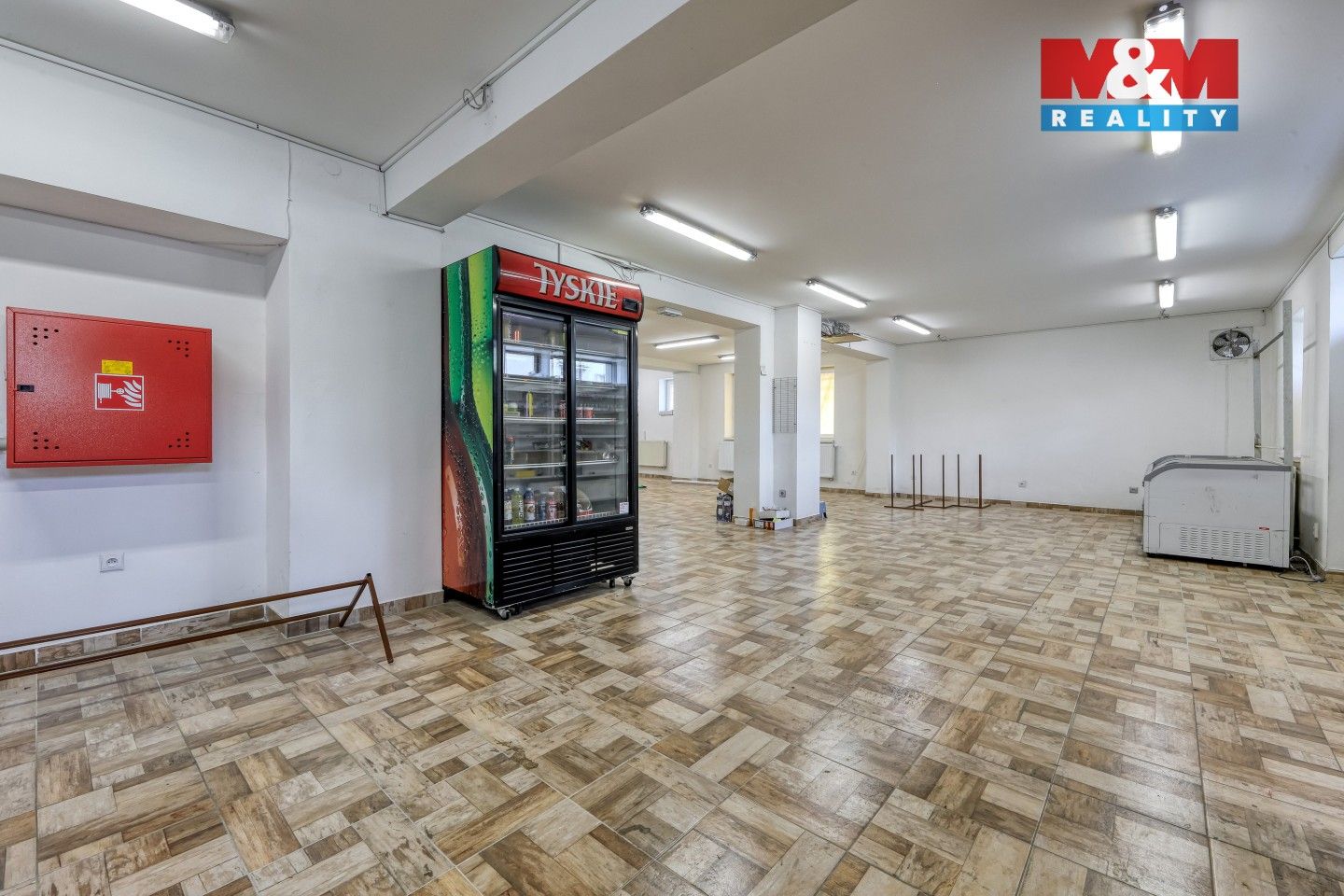 Pronájem komerčního prostoru 220 m² - foto 9