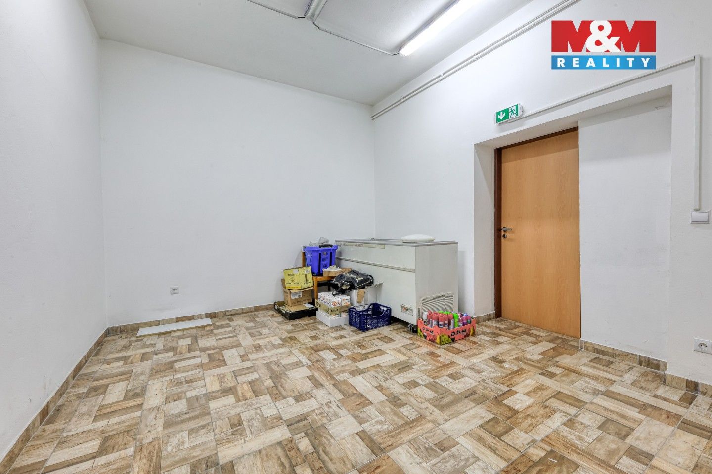 Pronájem komerčního prostoru 220 m² - foto 14