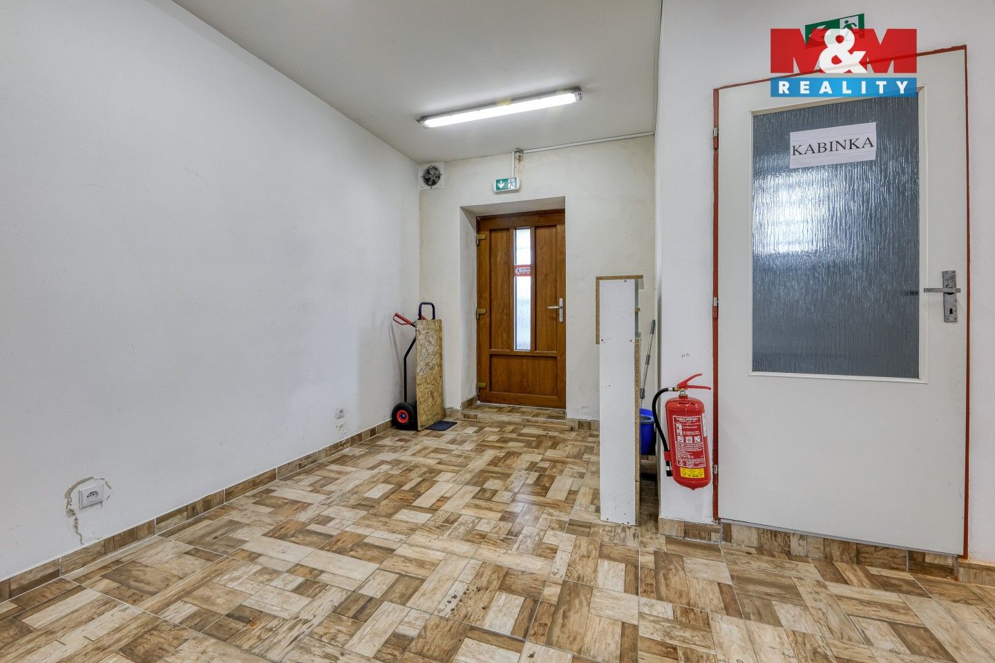Pronájem komerčního prostoru 220 m² - foto 17