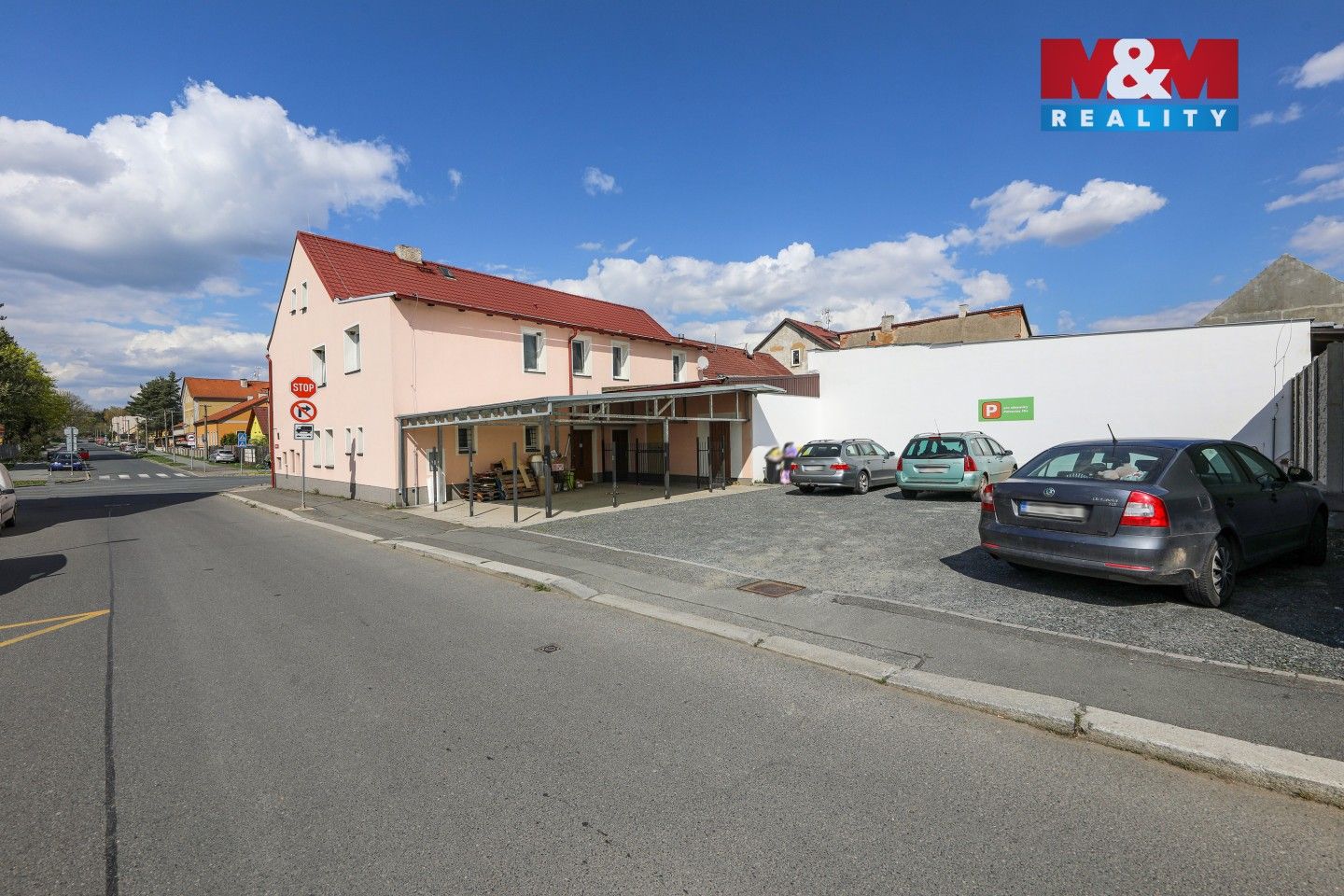 Pronájem komerčního prostoru 220 m² - foto 32