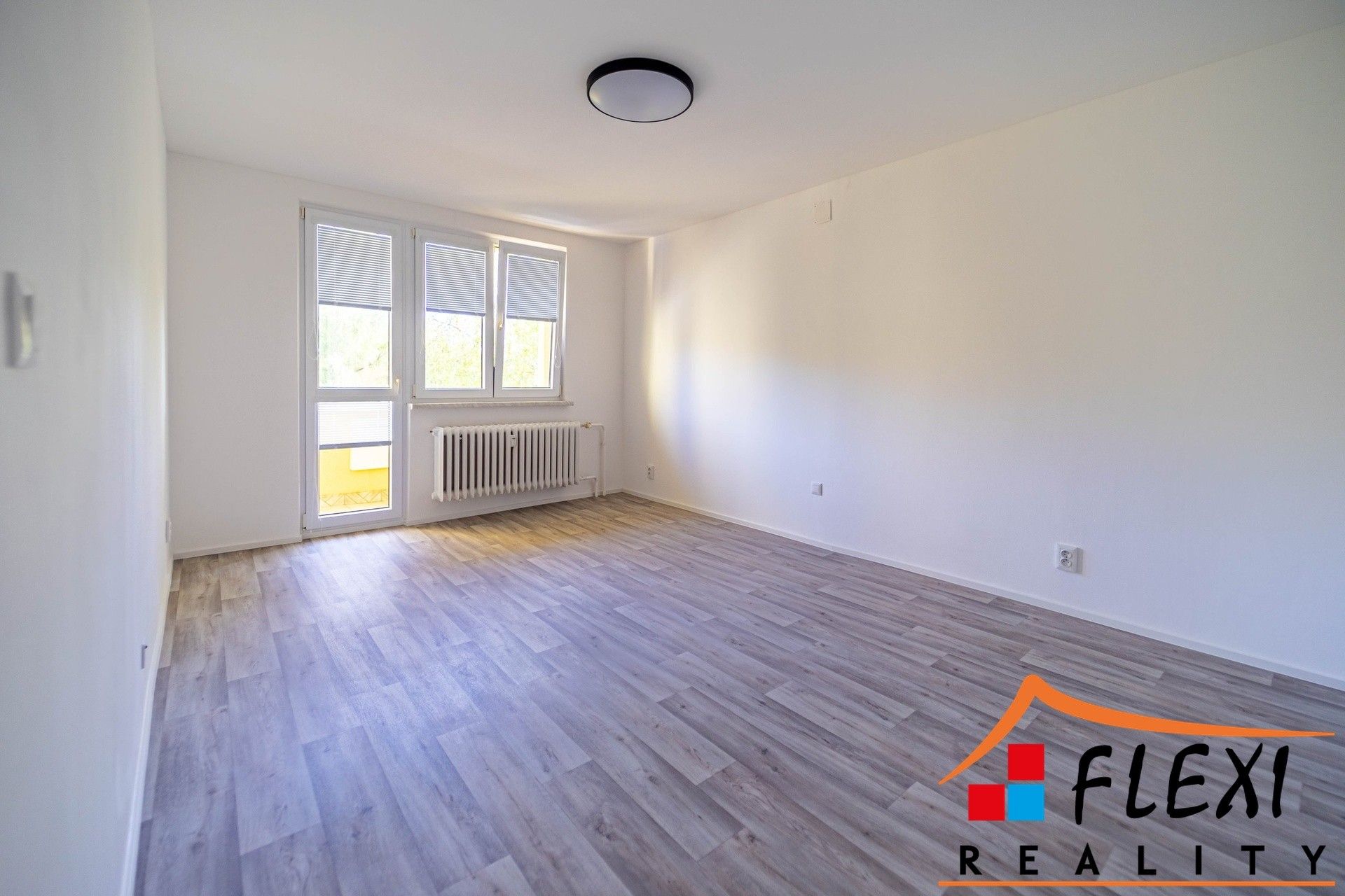 Pronájem bytu 2+1 50 m² - foto 6