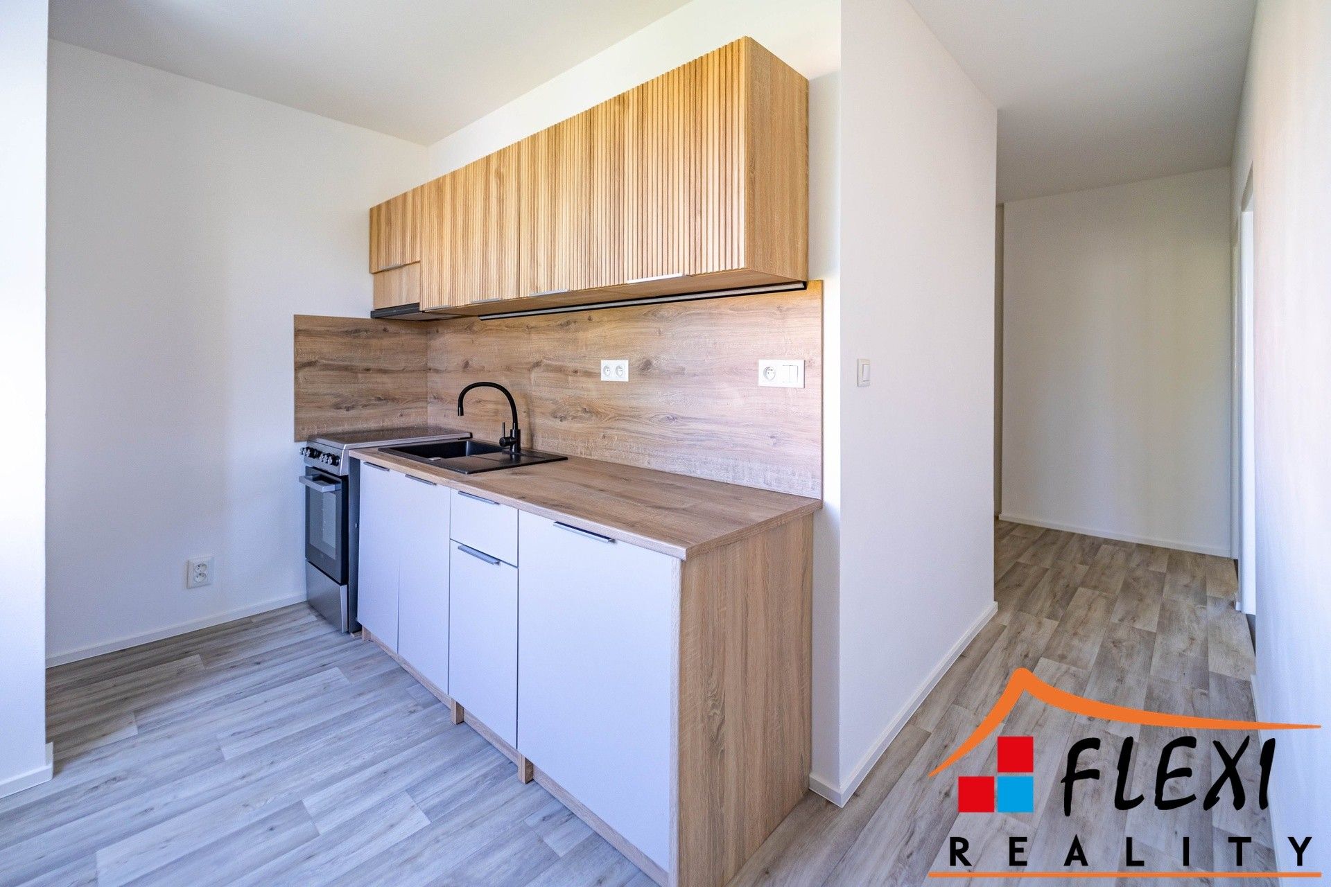 Pronájem bytu 2+1 50 m² - foto 3