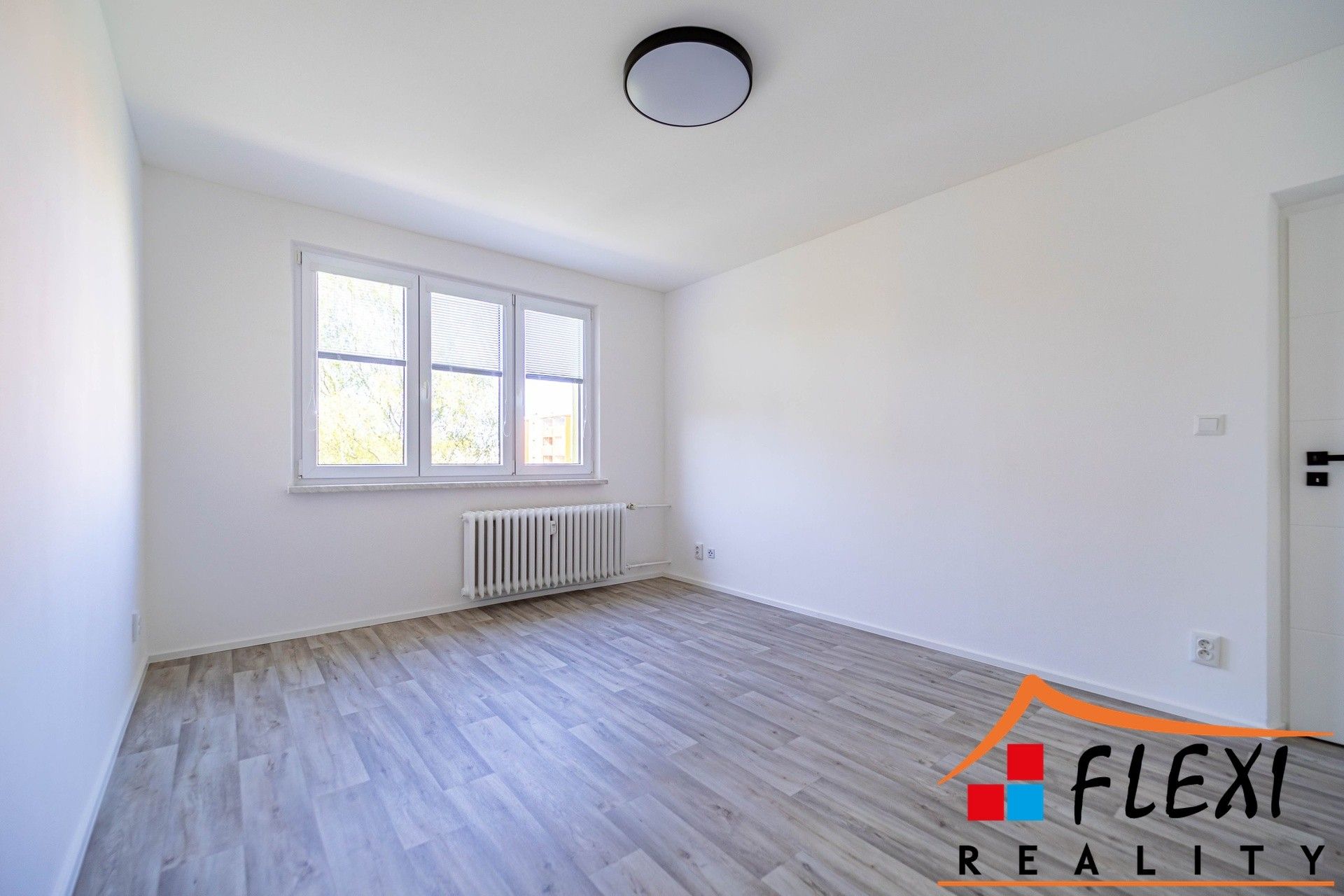 Pronájem bytu 2+1 50 m² - foto 5