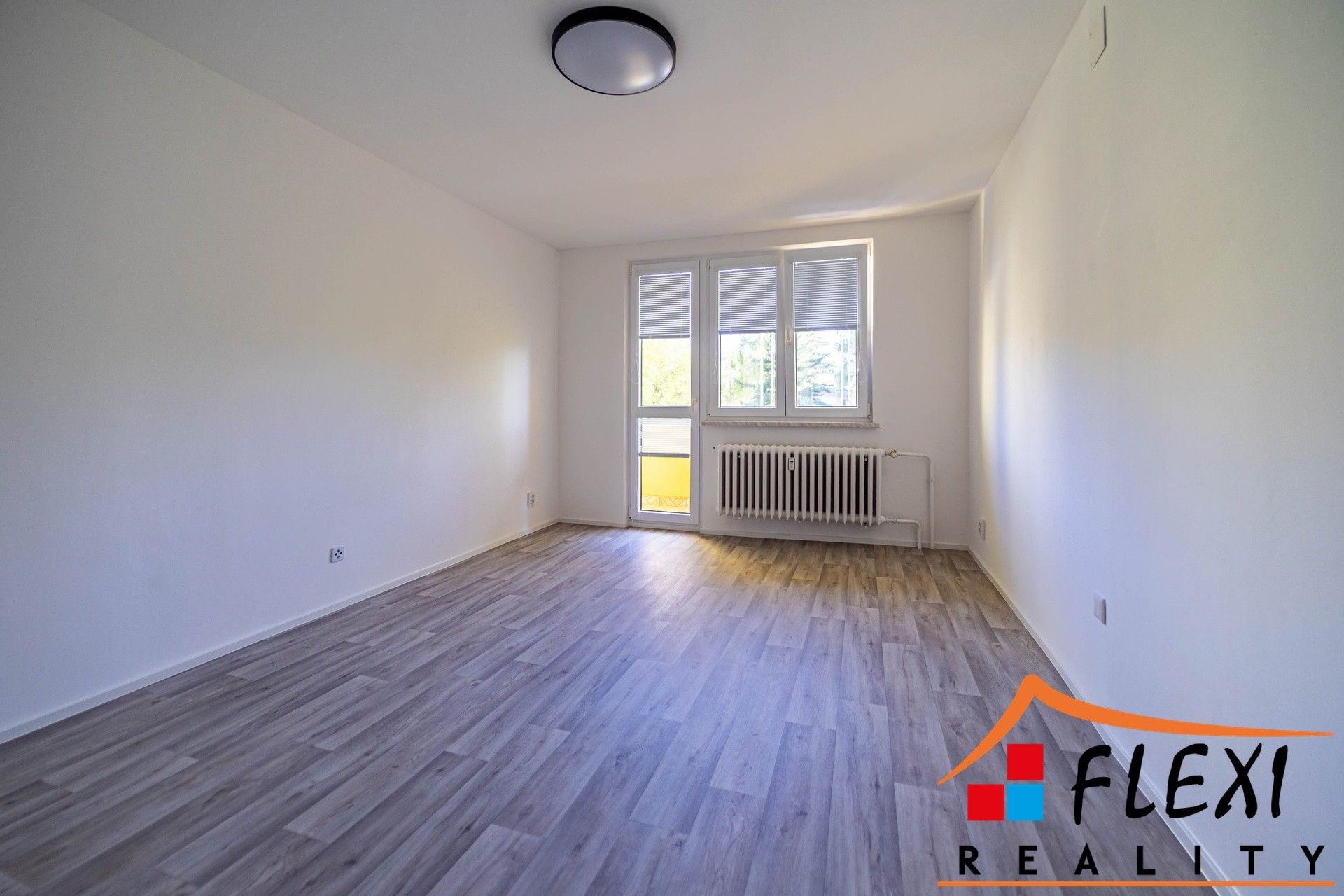 Pronájem bytu 2+1 50 m² - foto 4