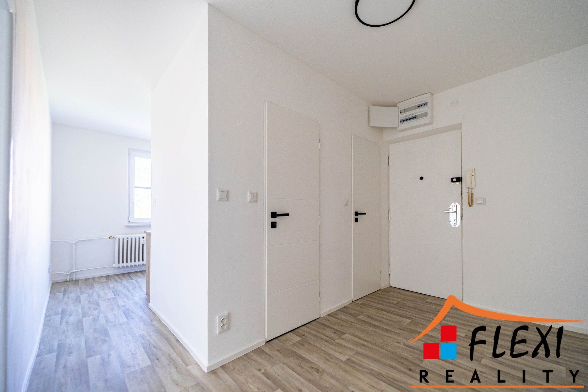 Pronájem bytu 2+1 50 m² - foto 9