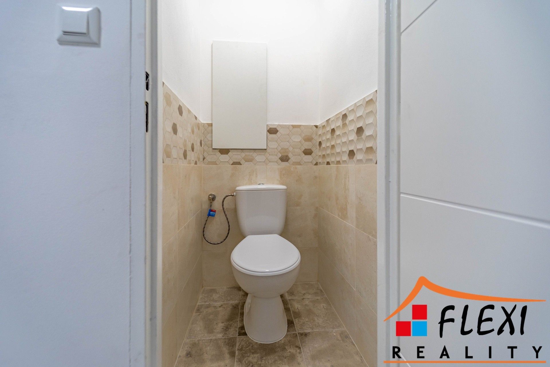 Pronájem bytu 2+1 50 m² - foto 12