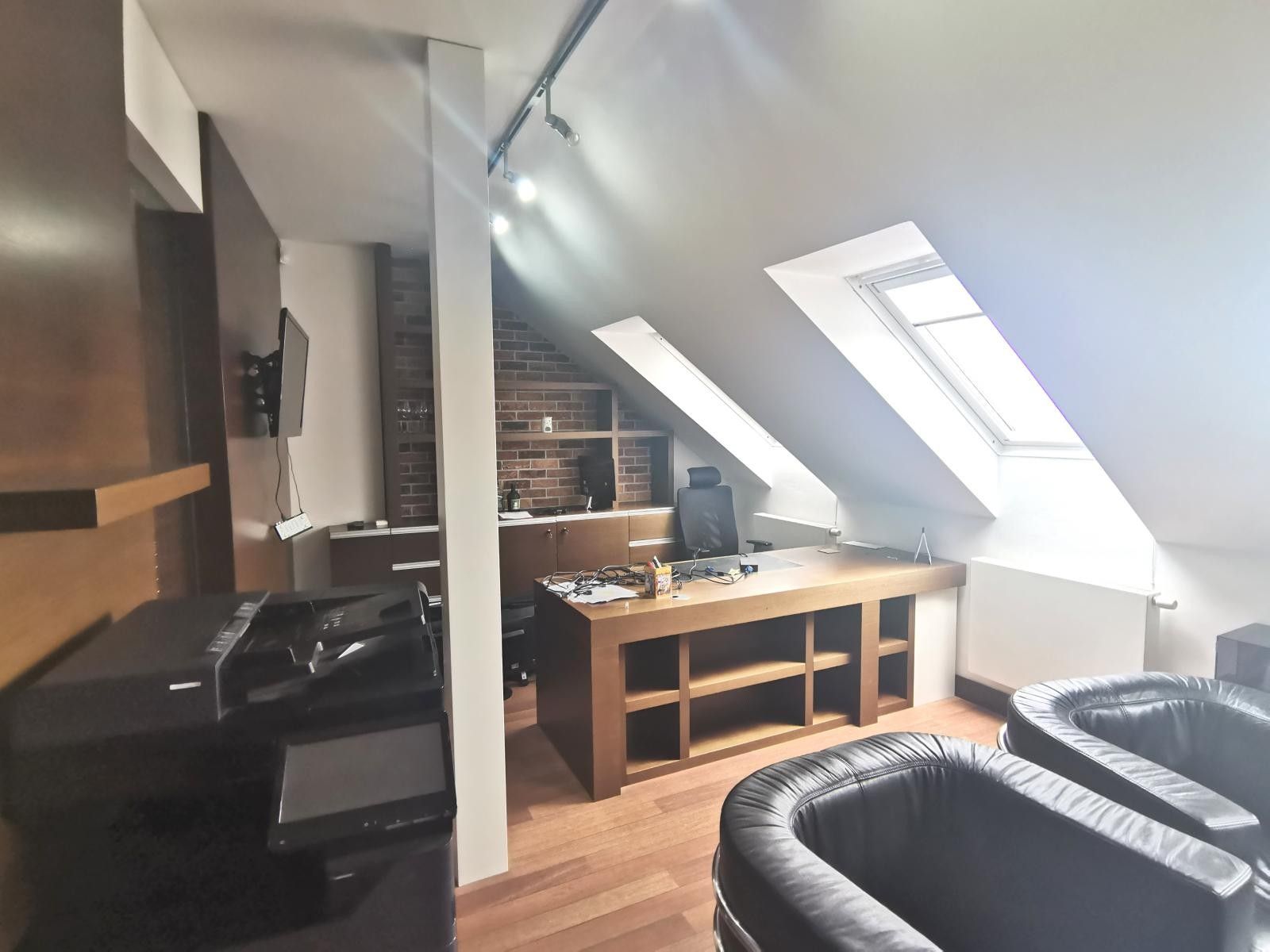 Pronájem komerčního prostoru 230 m² - foto 5