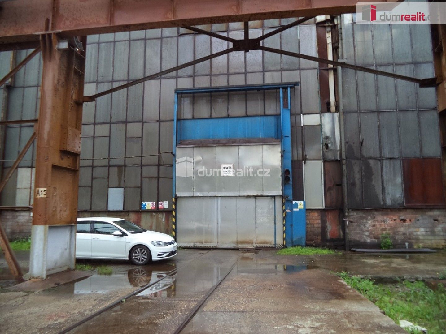 Pronájem komerčního prostoru 1040 m² - foto 7