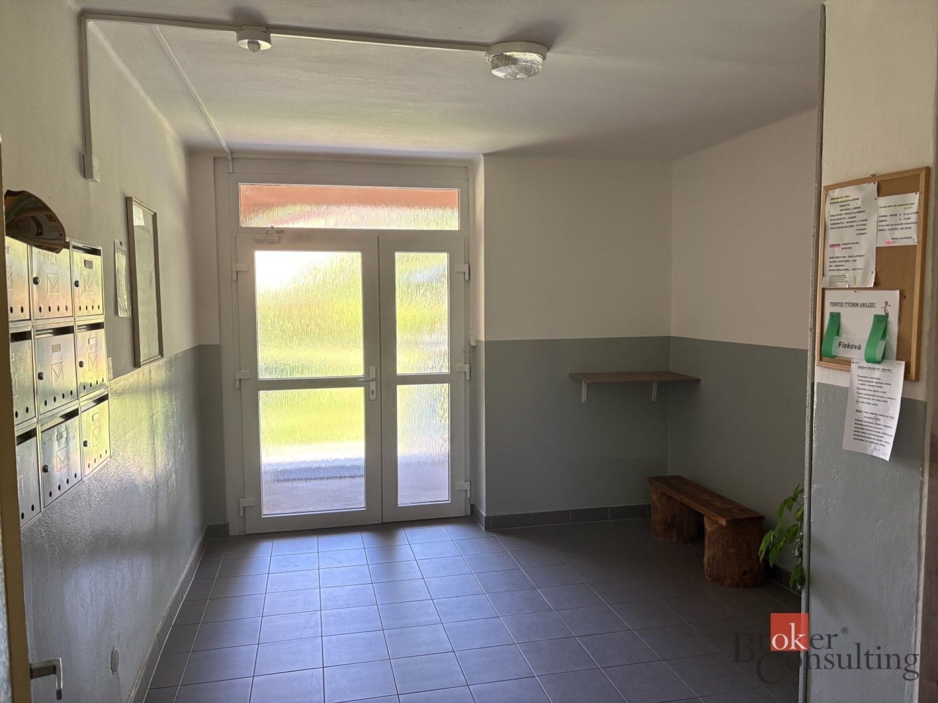 Pronájem bytu 1+1 38 m² - foto 4