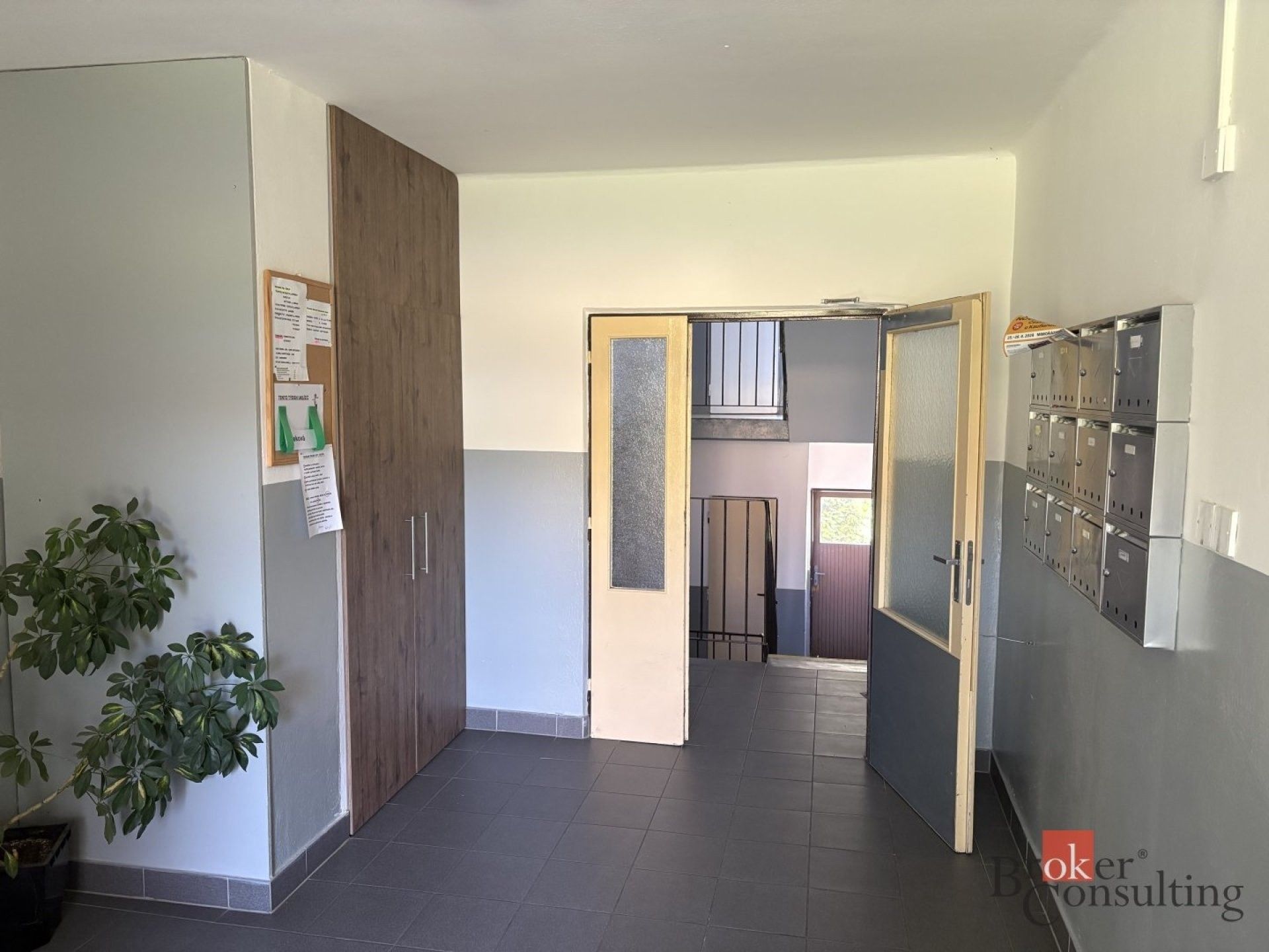 Pronájem bytu 1+1 38 m² - foto 5