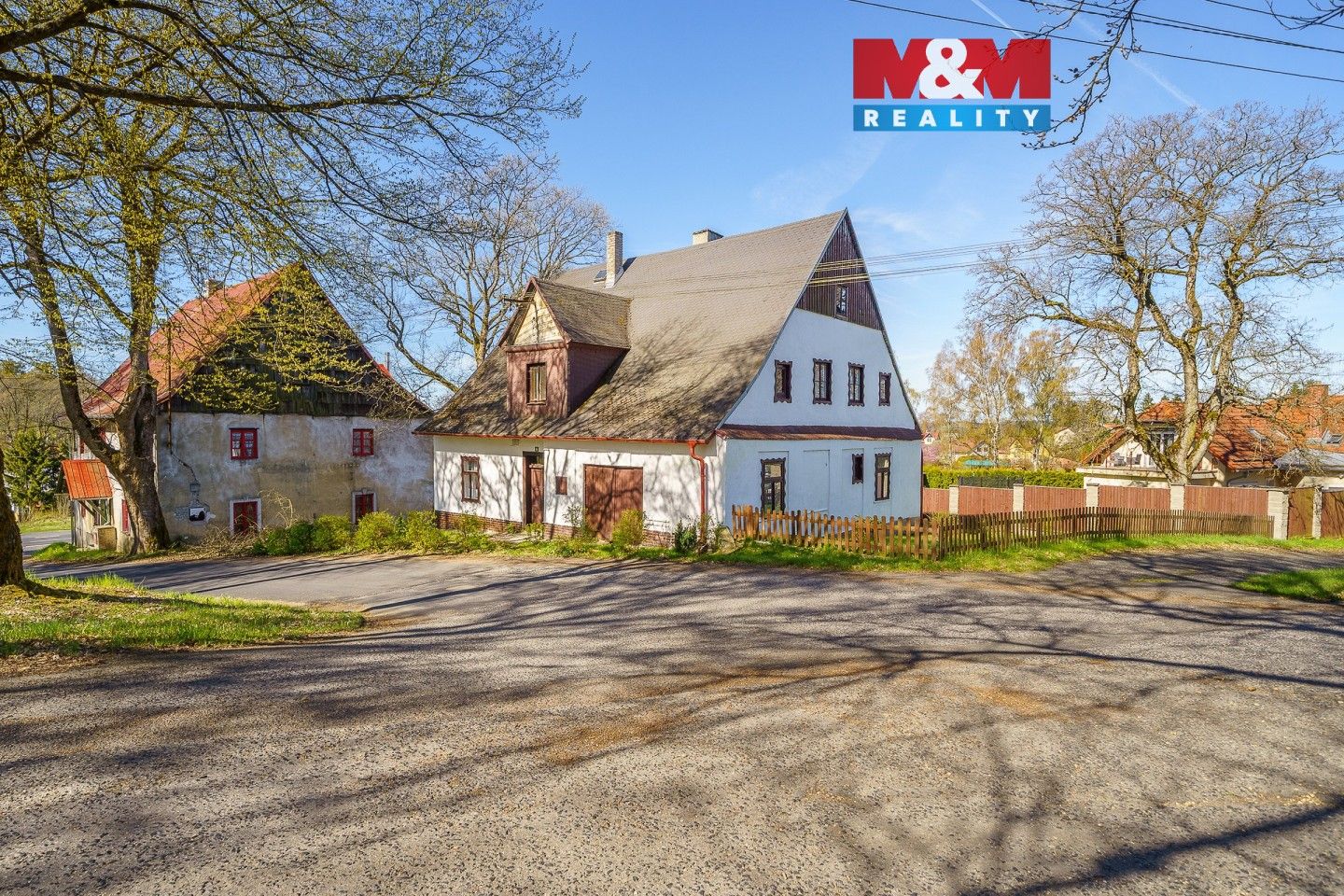 Prodej domu 249 m² - foto 1