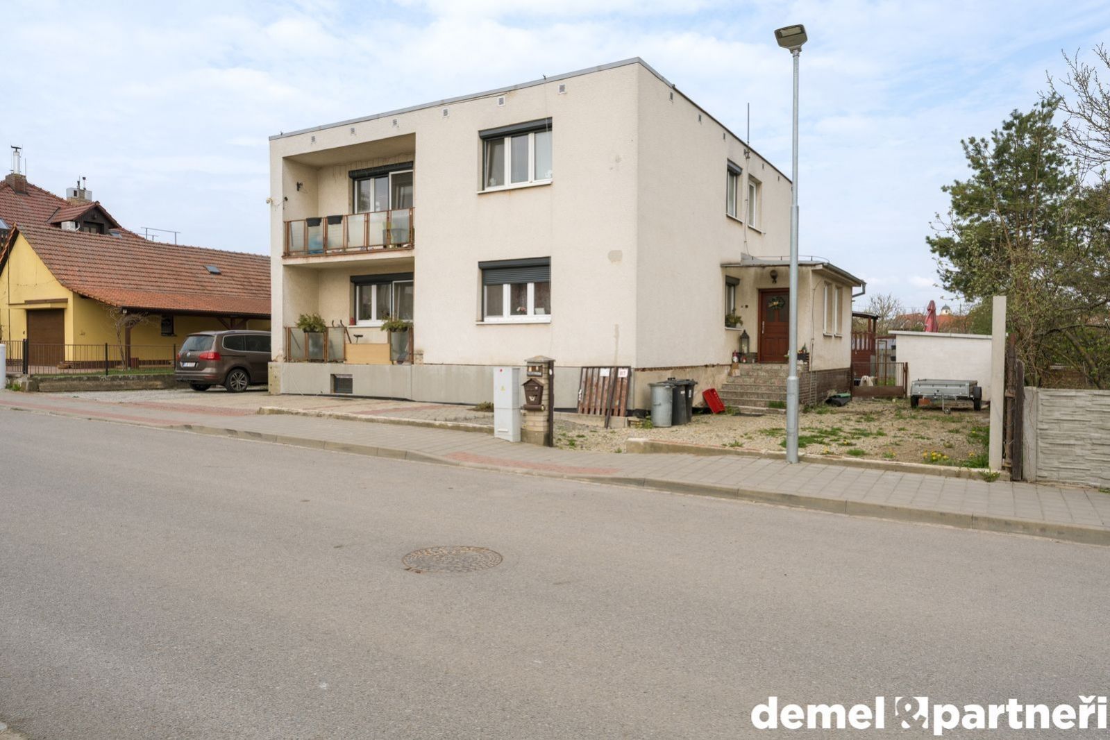 Prodej domu 255 m² - foto 1