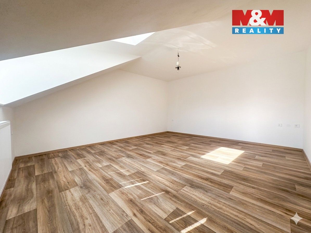 Pronájem bytu 1+1 42 m² - foto 4