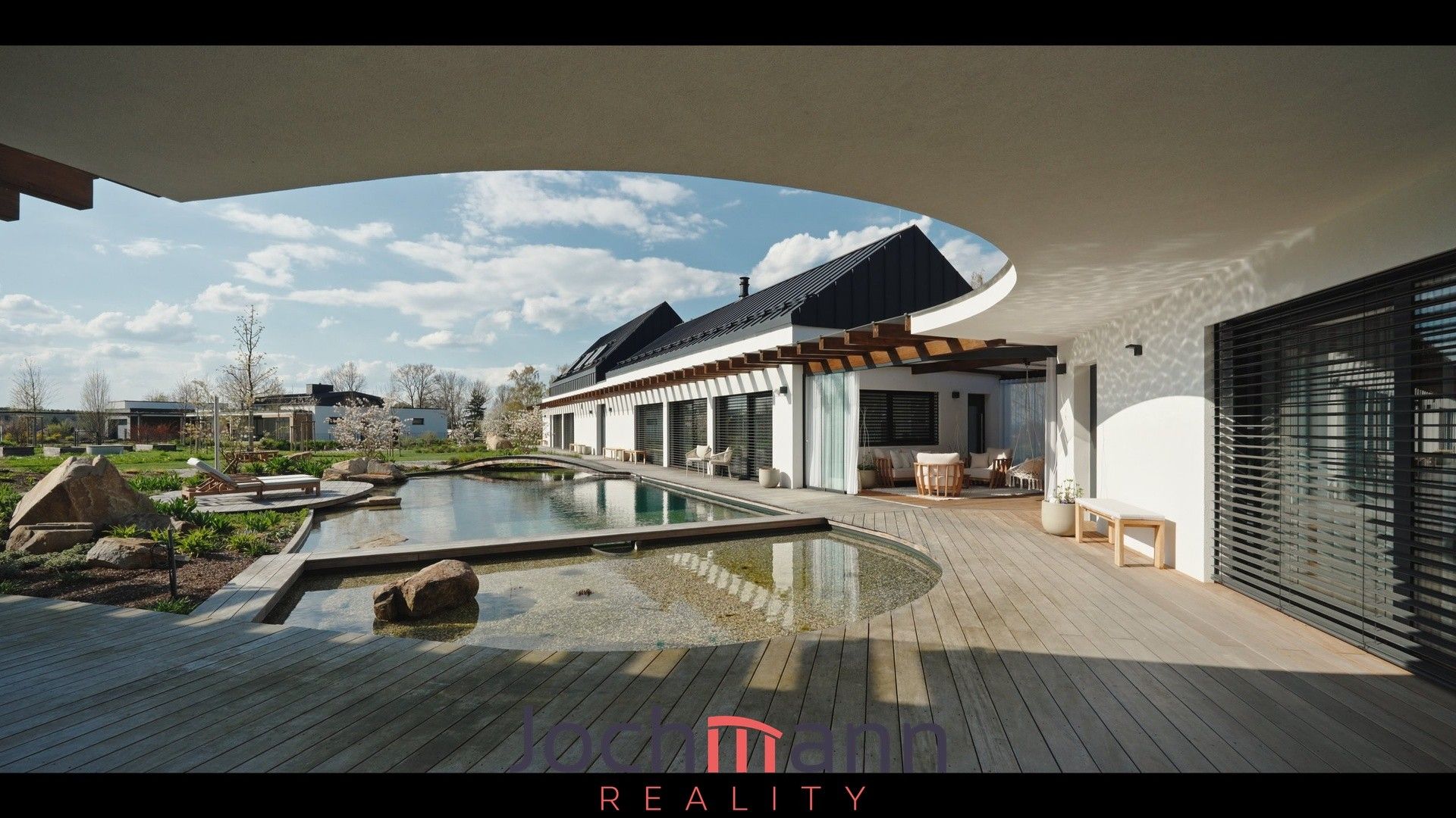 Prodej domu 396 m² - foto 2