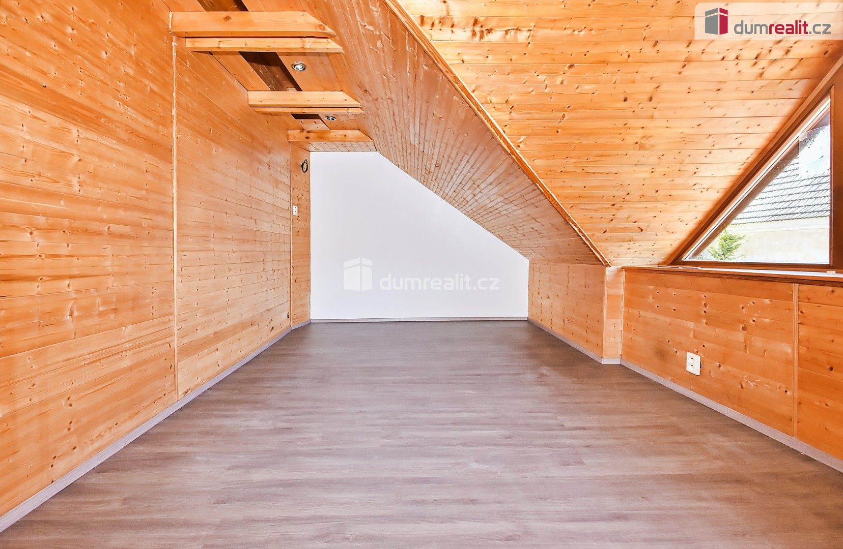 Prodej domu 350 m² - foto 12