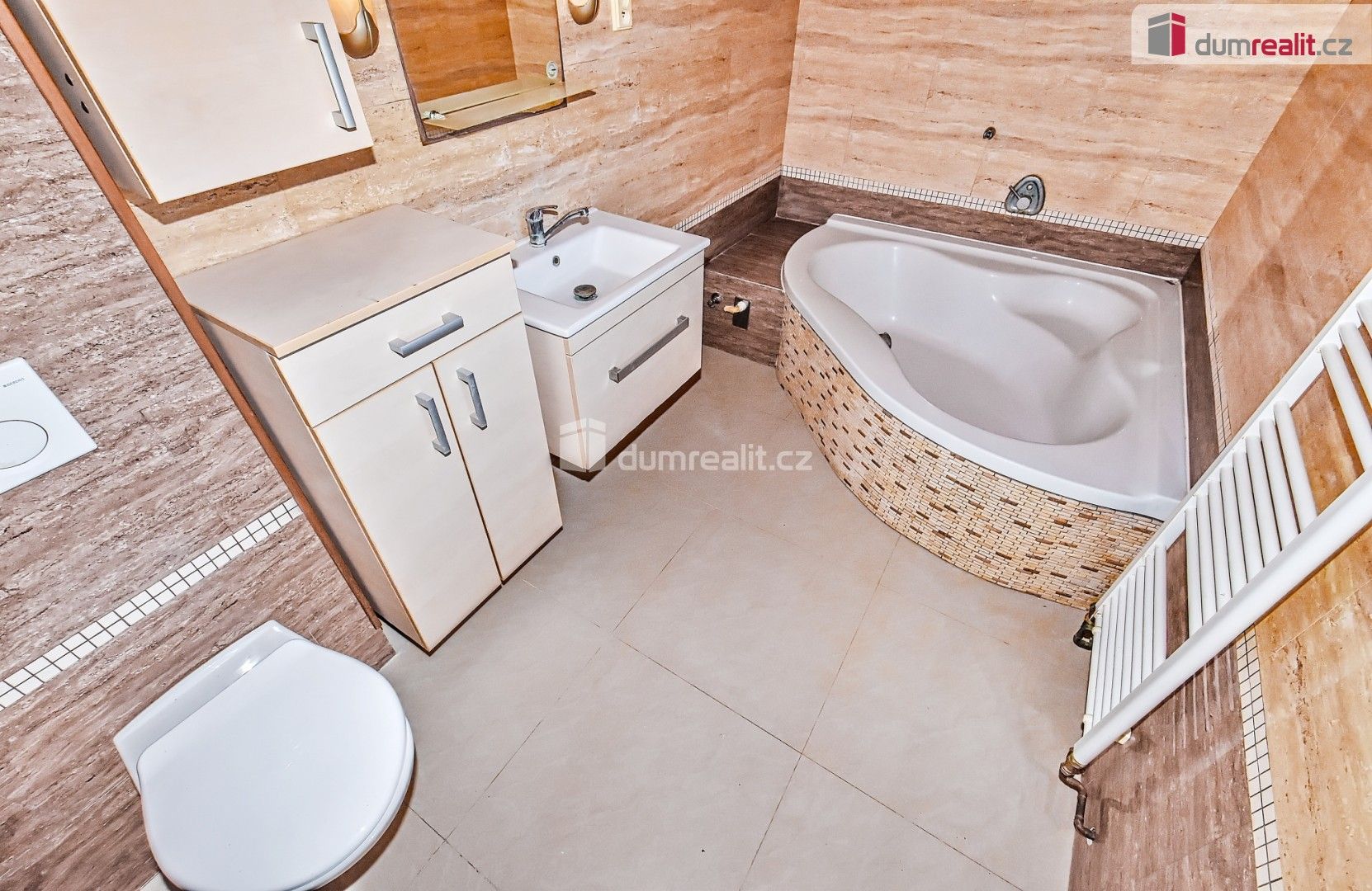 Prodej domu 350 m² - foto 17