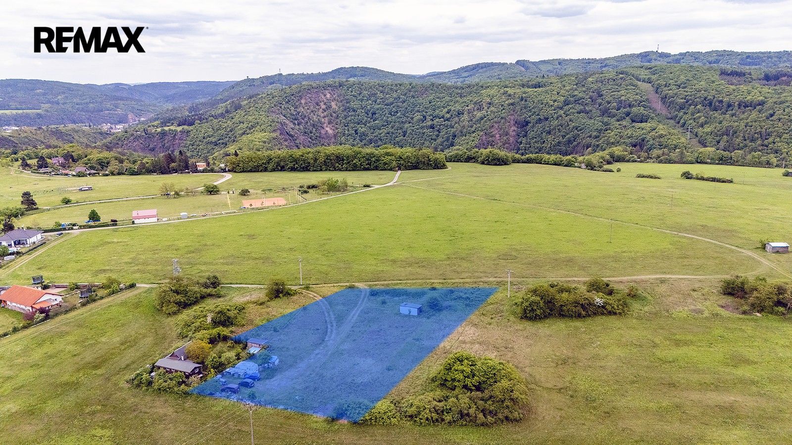 Prodej nemovitosti 3265 m² - foto 3