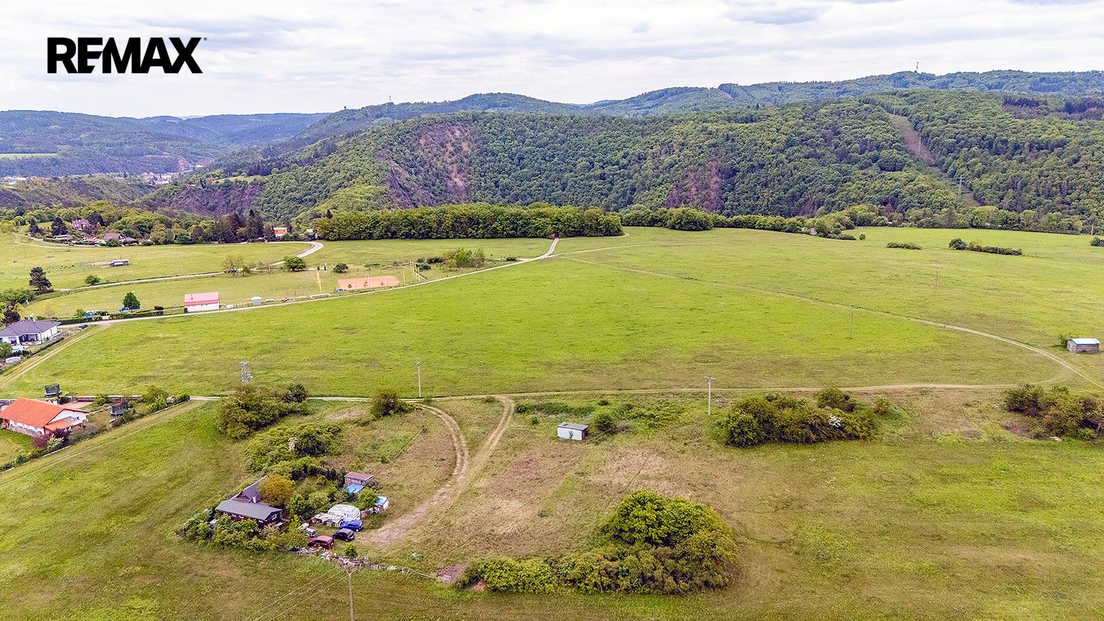 Prodej nemovitosti 3265 m² - foto 4