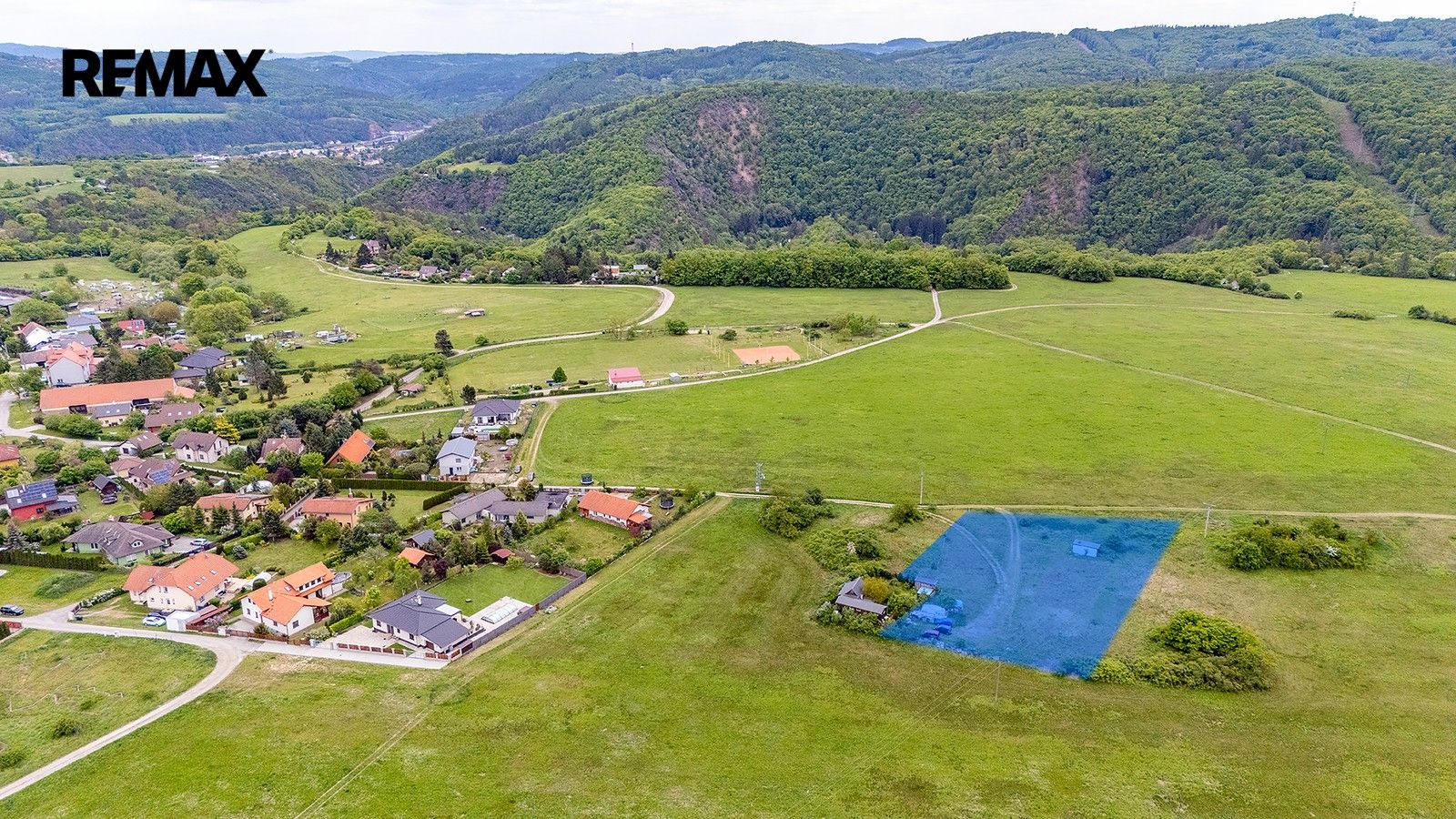 Prodej nemovitosti 3265 m² - foto 17