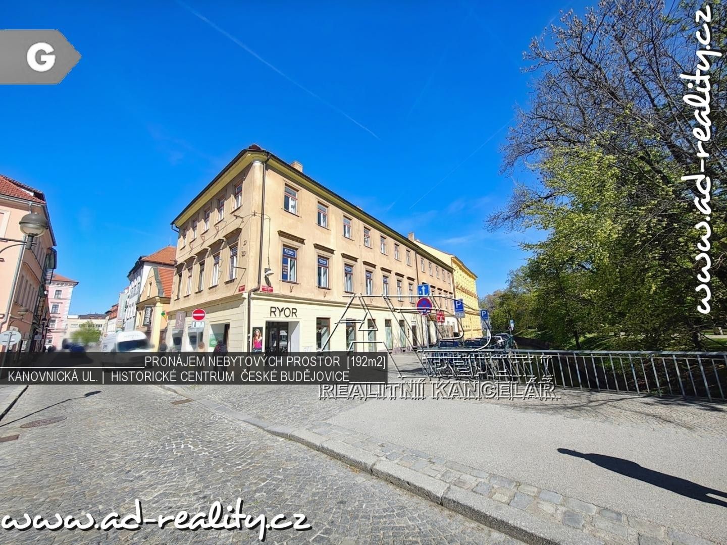 Pronájem komerčního prostoru 132 m² - foto 1